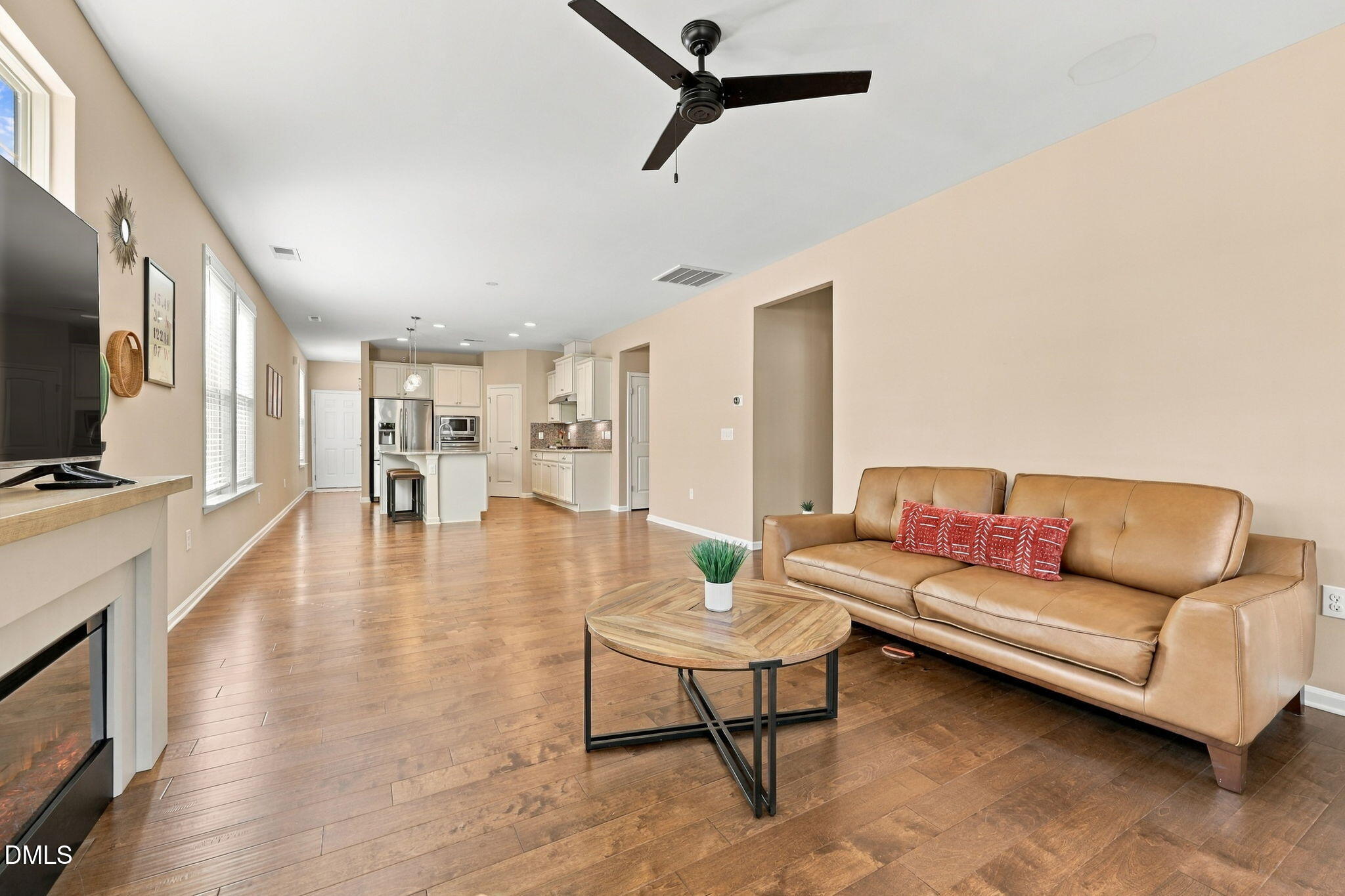 1033 Cuthbert Lane Property Photo 14
