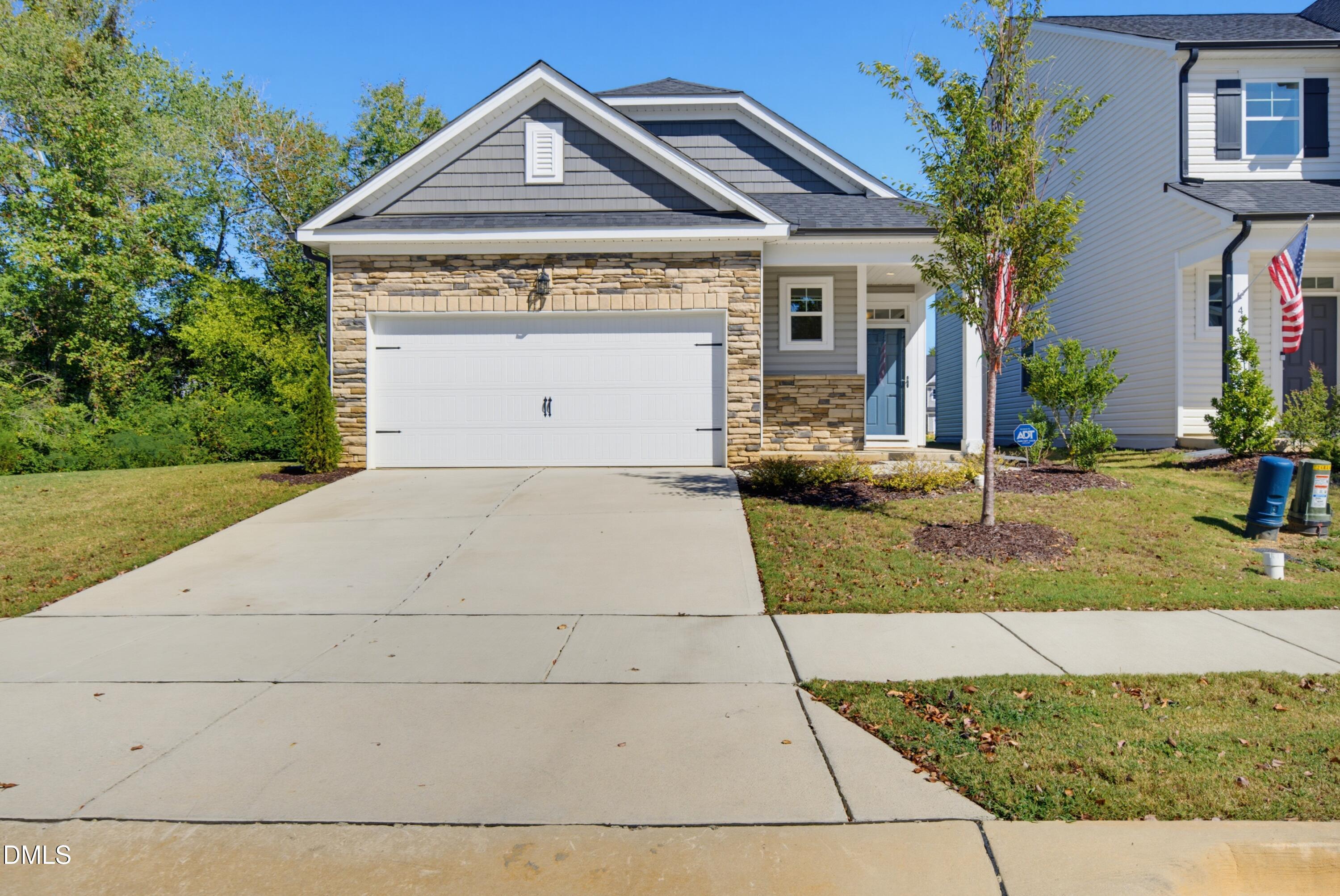 52 Fairwinds Drive Property Photo 1