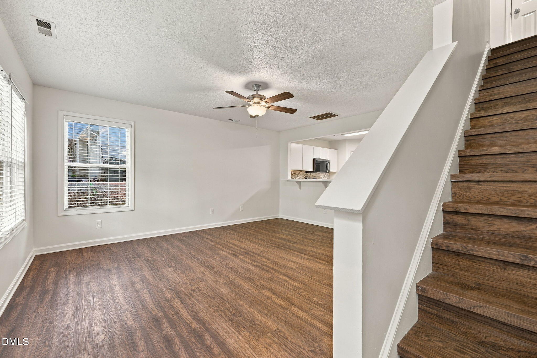 803 Woodgreen Drive Property Photo 10