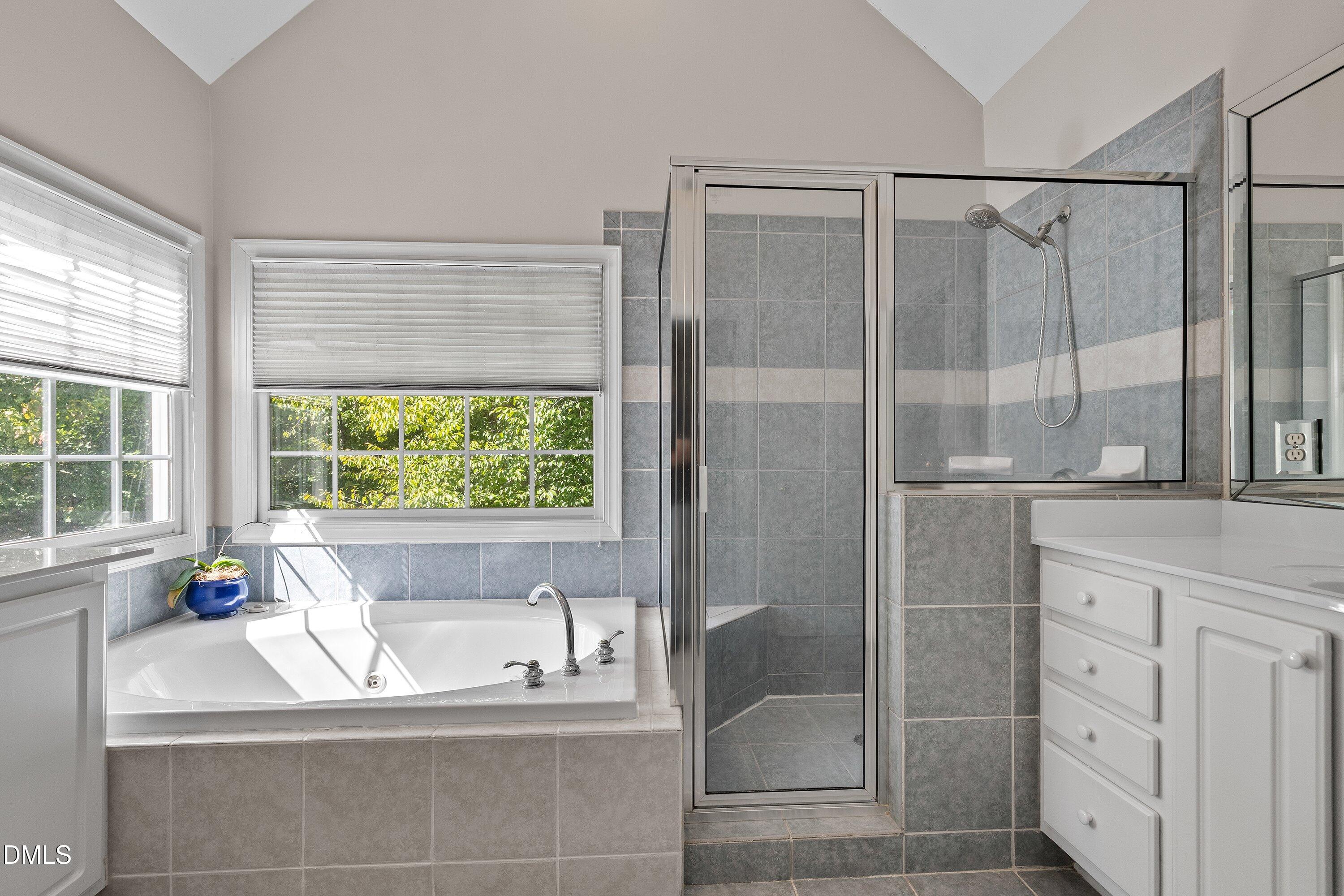 3914 Sterling Ridge Lane Property Photo 36