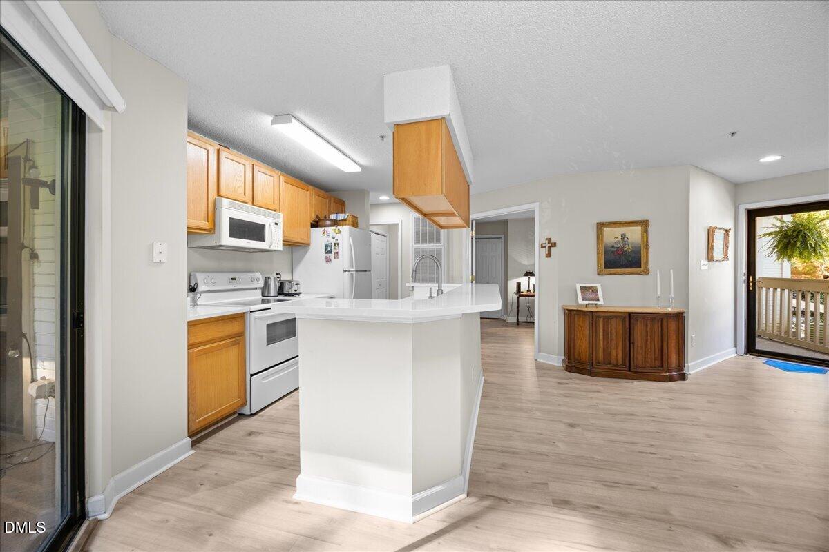 112 New Kent Place Property Photo 7