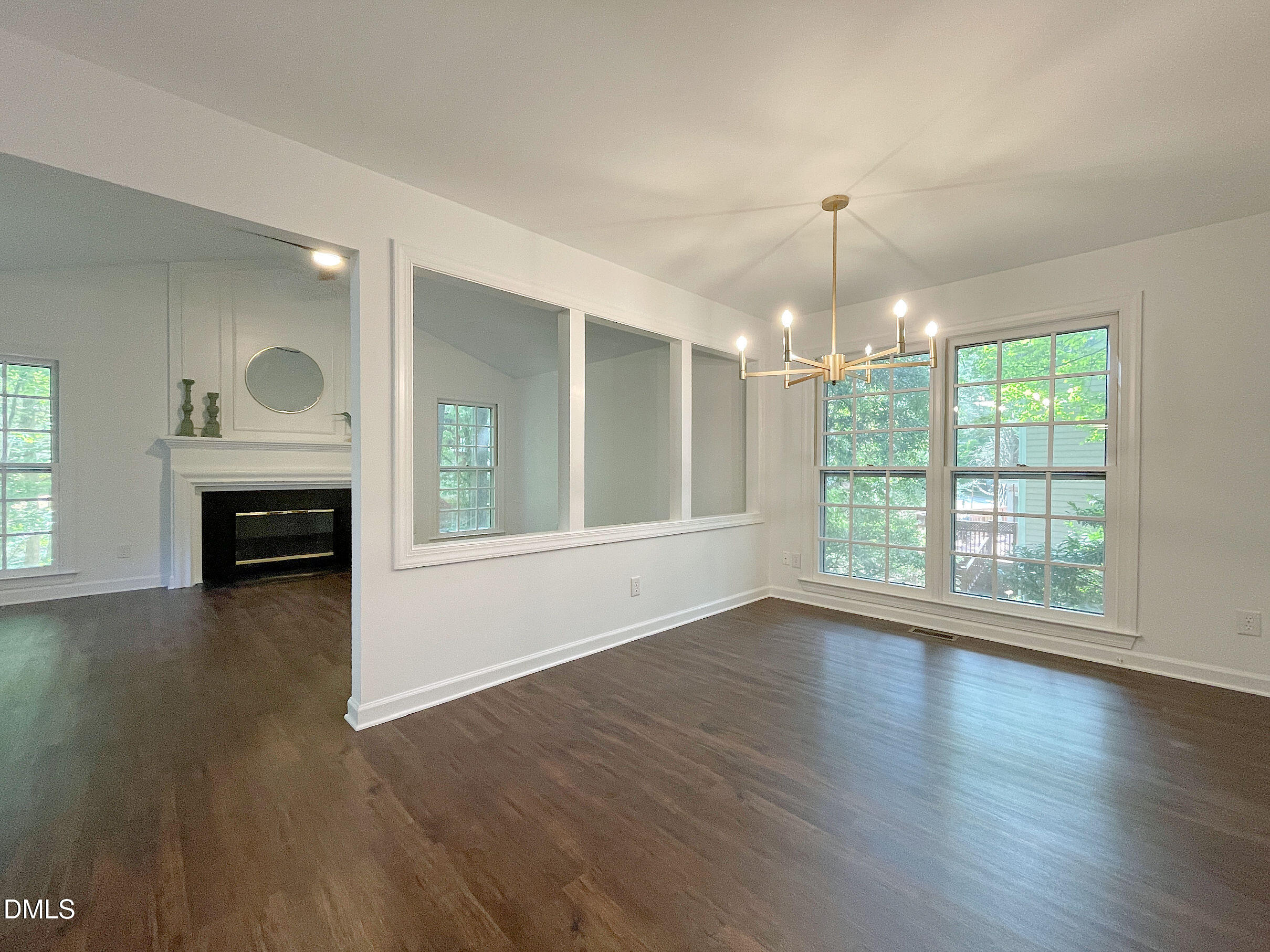 102 Hunters Crossing Property Photo 13