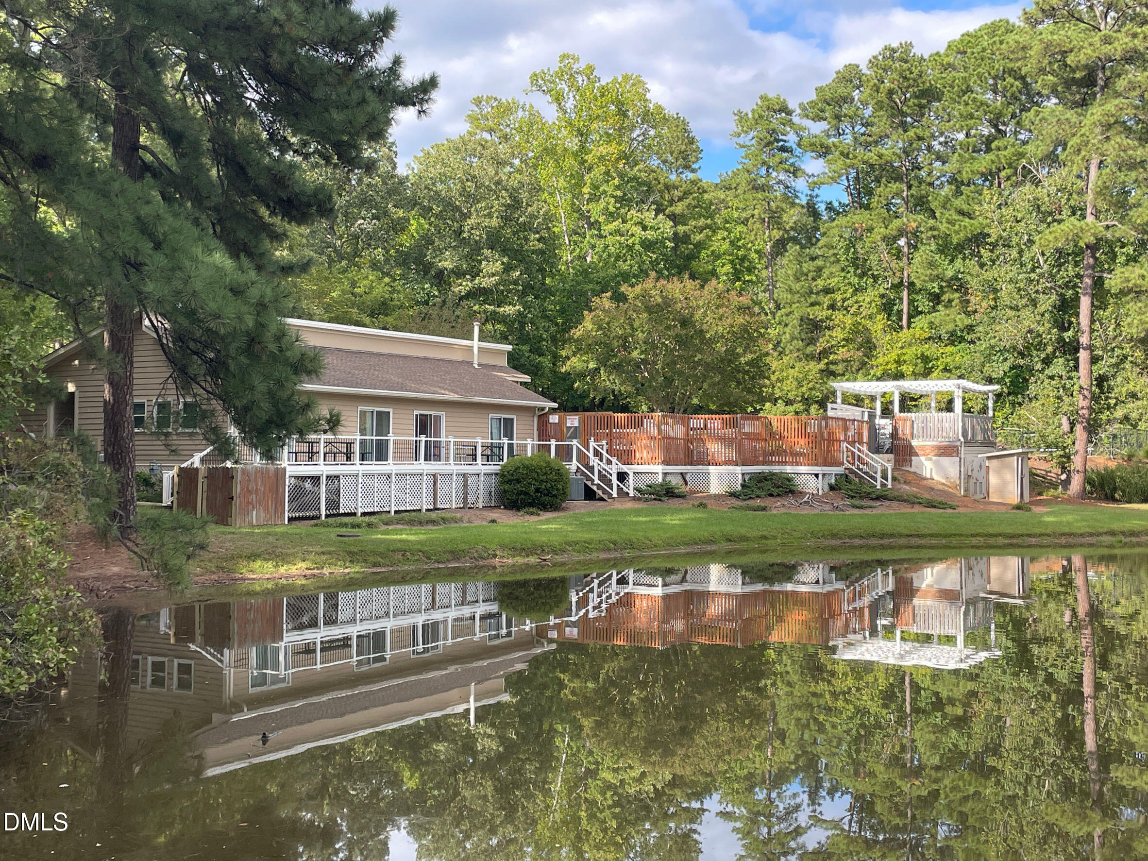 102 Hunters Crossing Property Photo 30