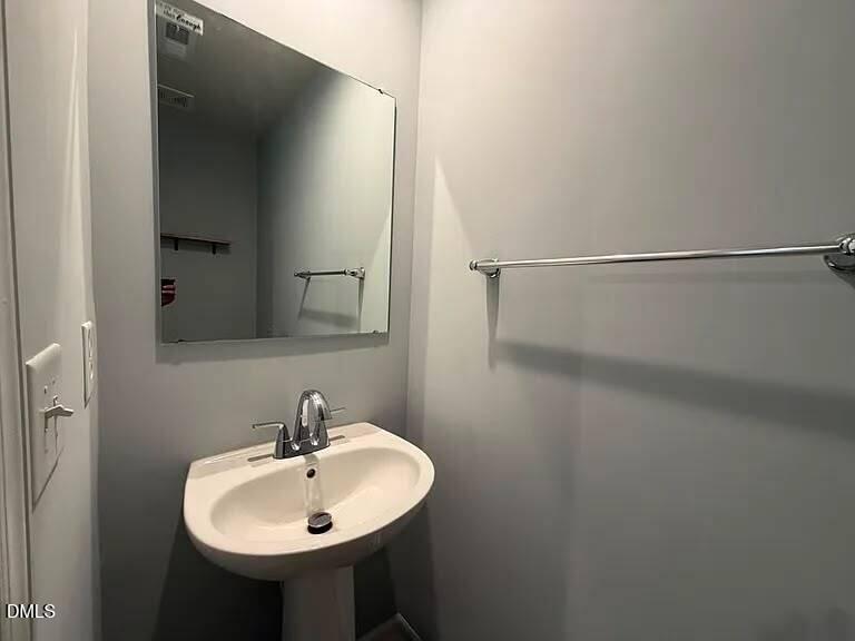 205 Tormore Drive Property Photo 8