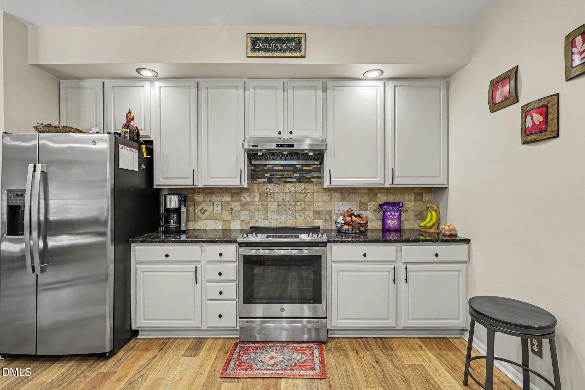 40 Meadow Lane Property Photo 12