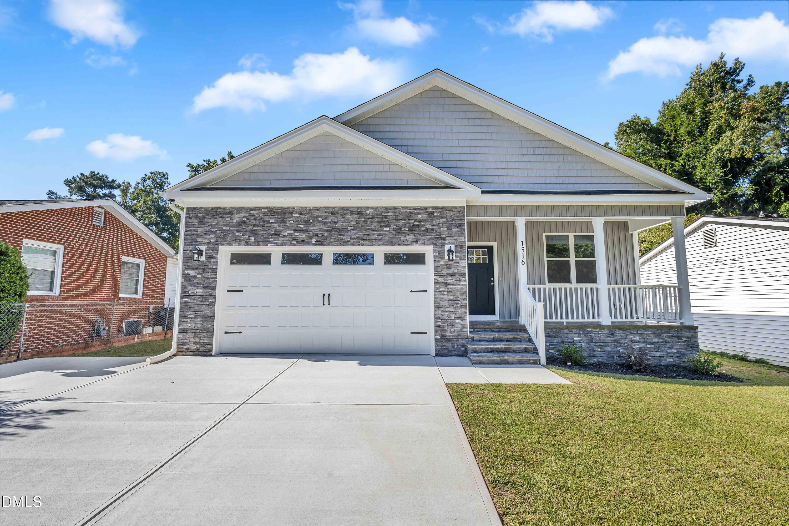 1516 Goldston Boulevard Property Photo 1