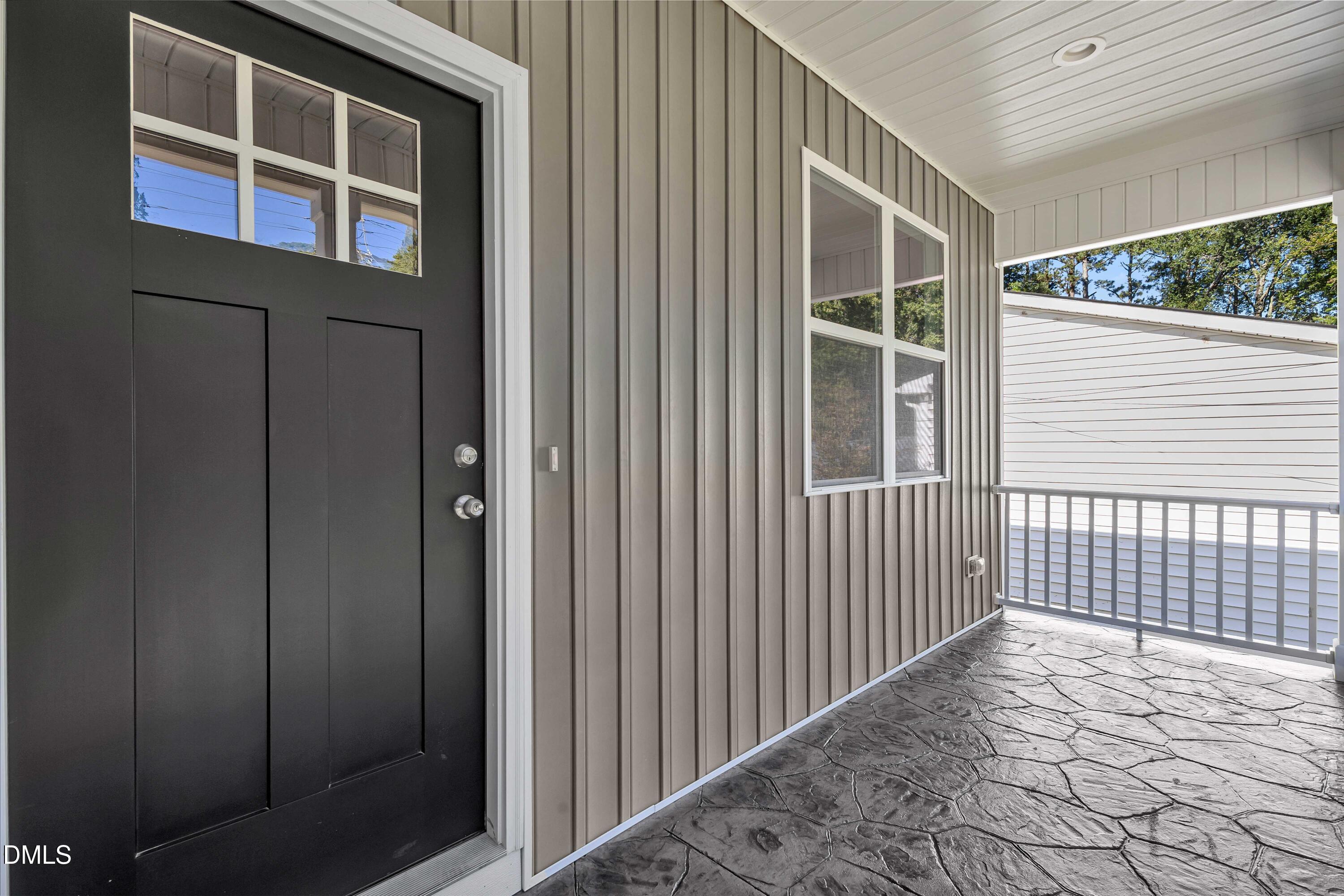 1516 Goldston Boulevard Property Photo 3