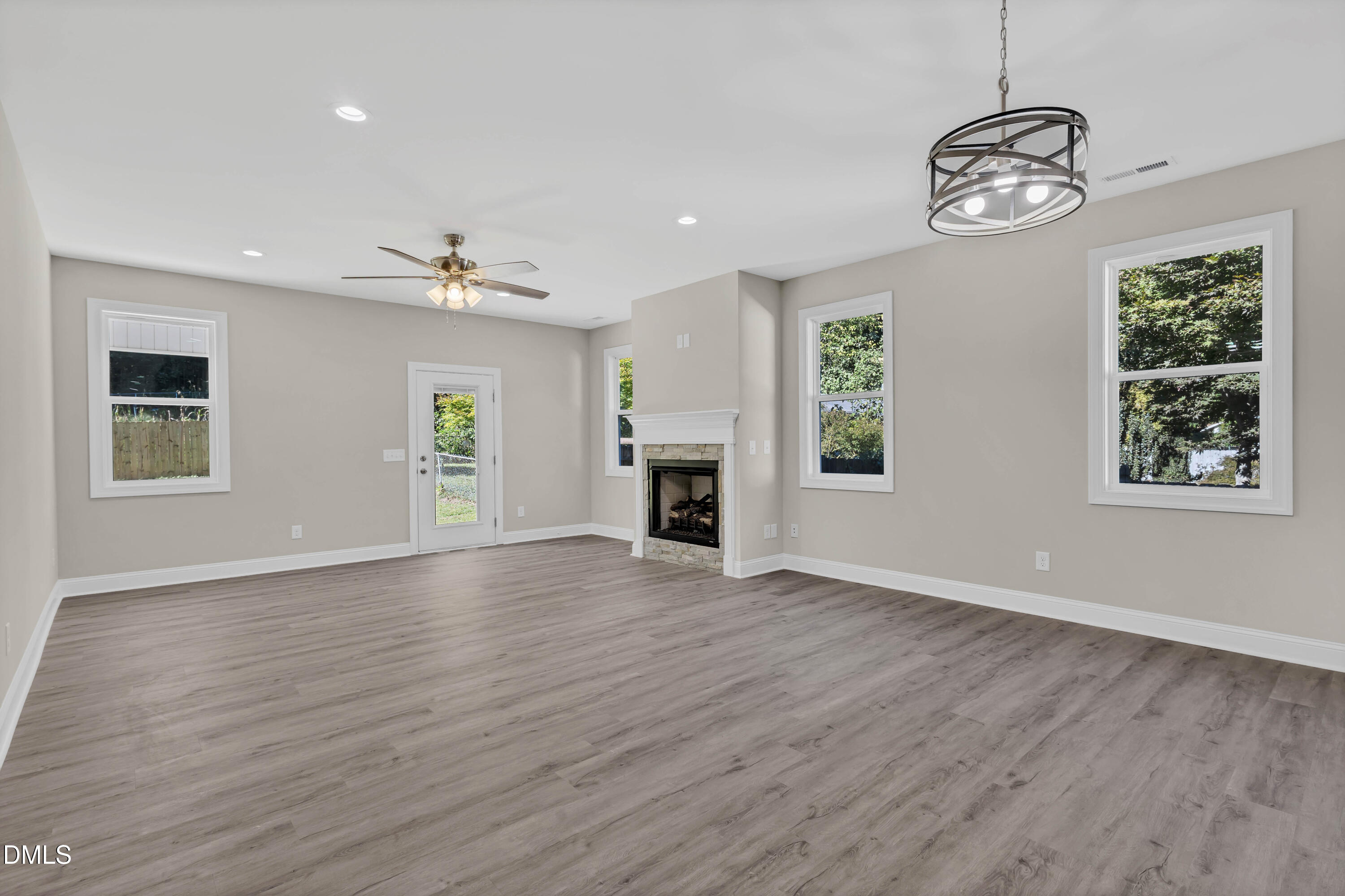 1516 Goldston Boulevard Property Photo 24