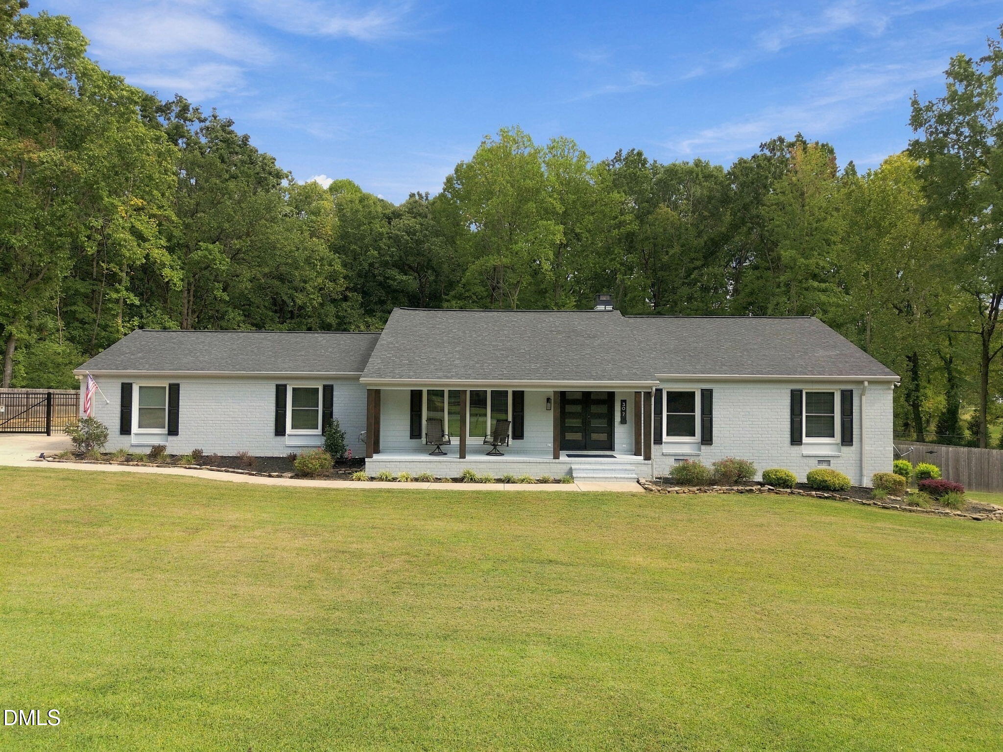 307 Woodland Drive Property Photo 1