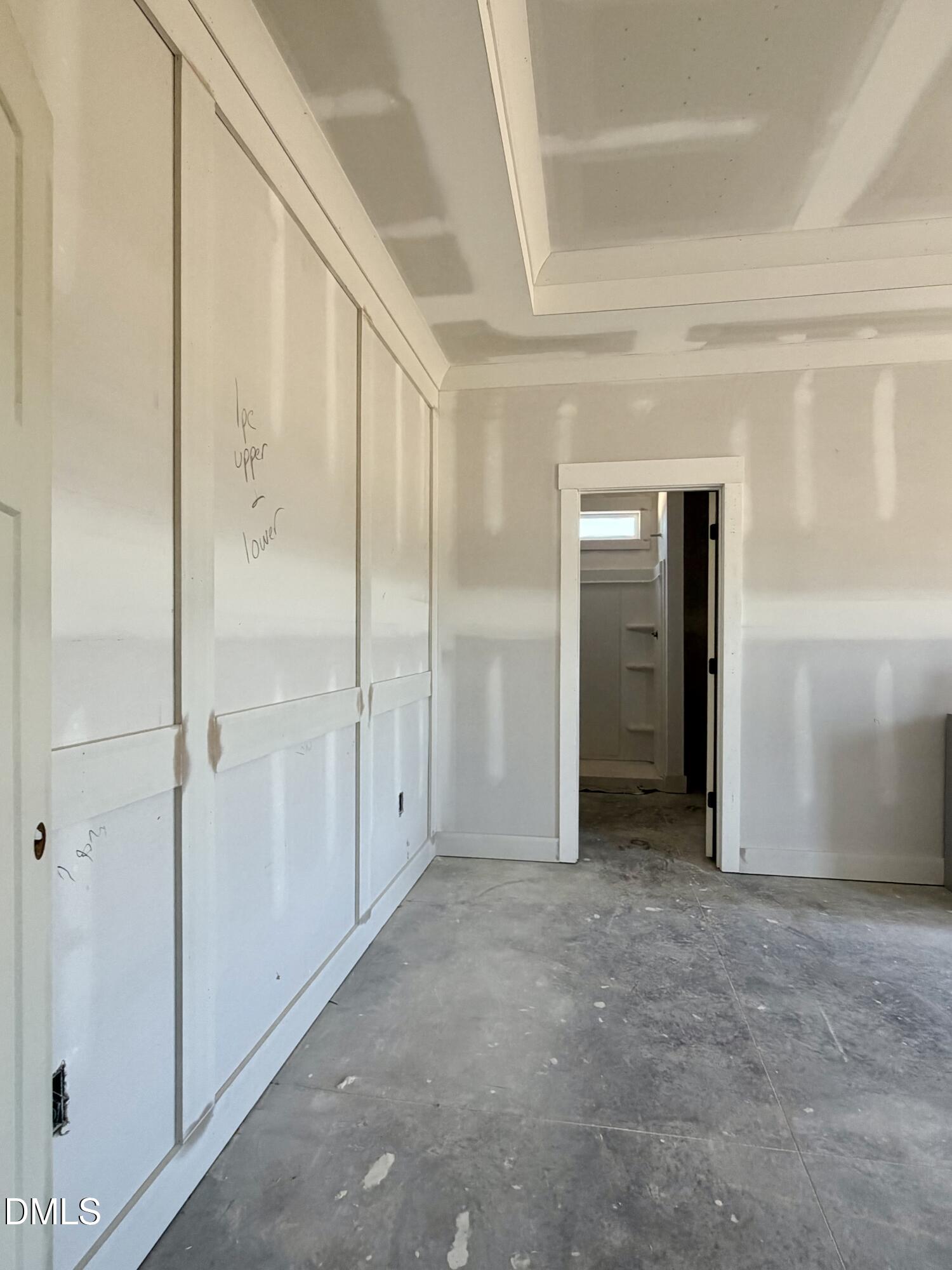 205 Vineyard Drive Property Photo 6