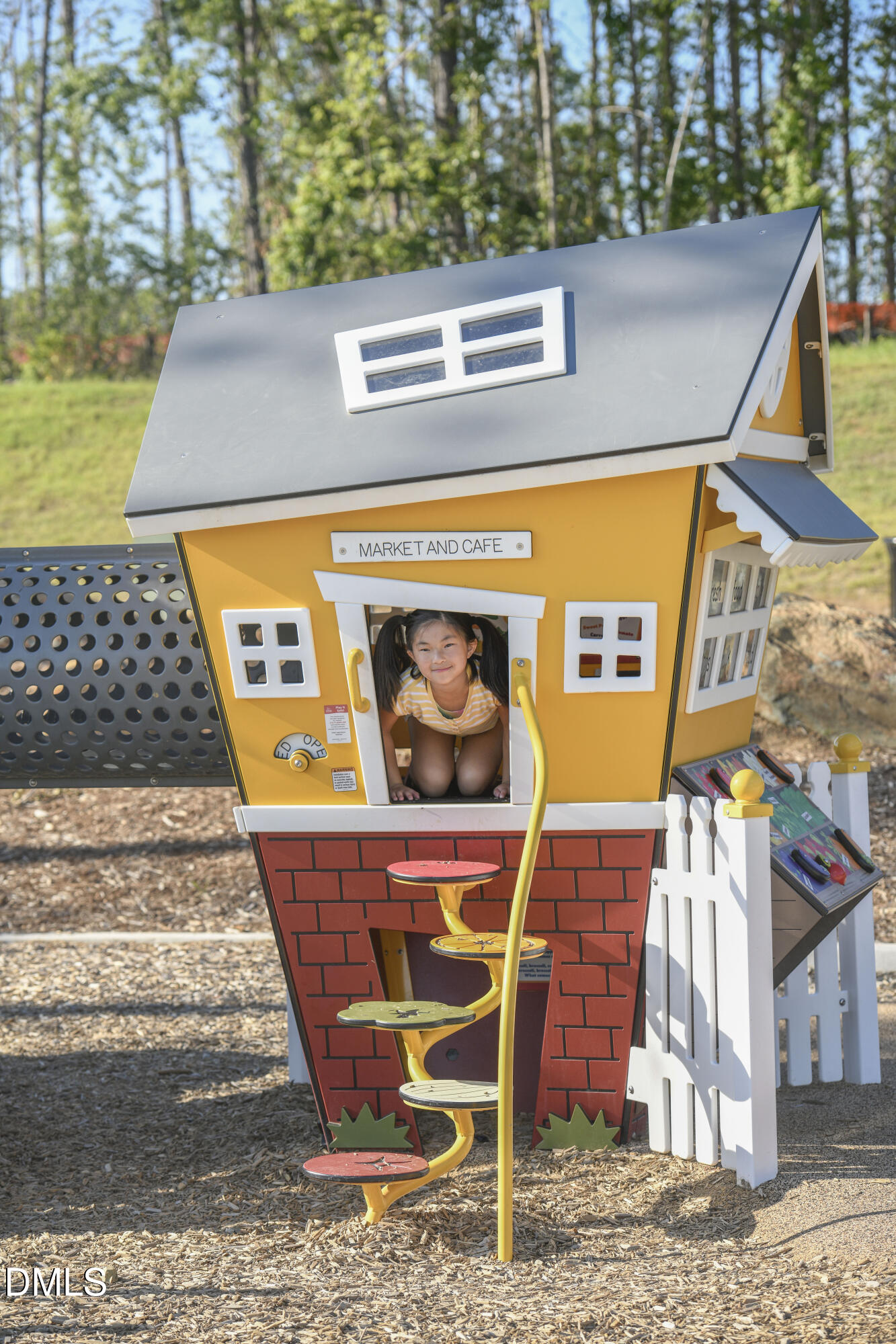 59 Wandering Way Property Photo 13