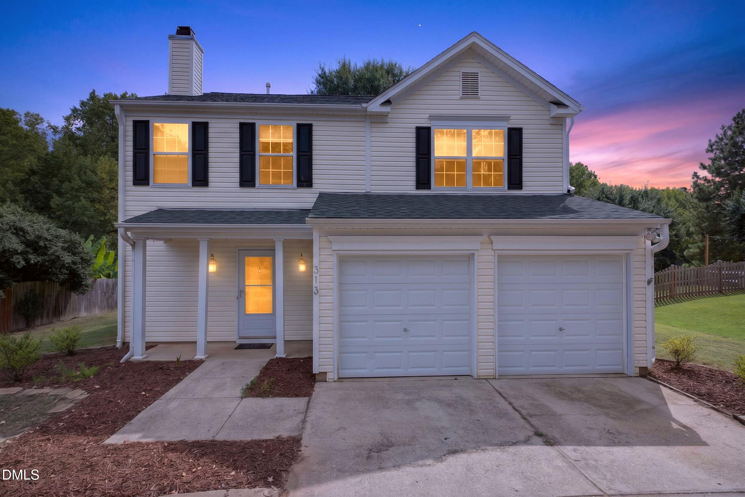 313 Sturminster Drive Property Photo 2