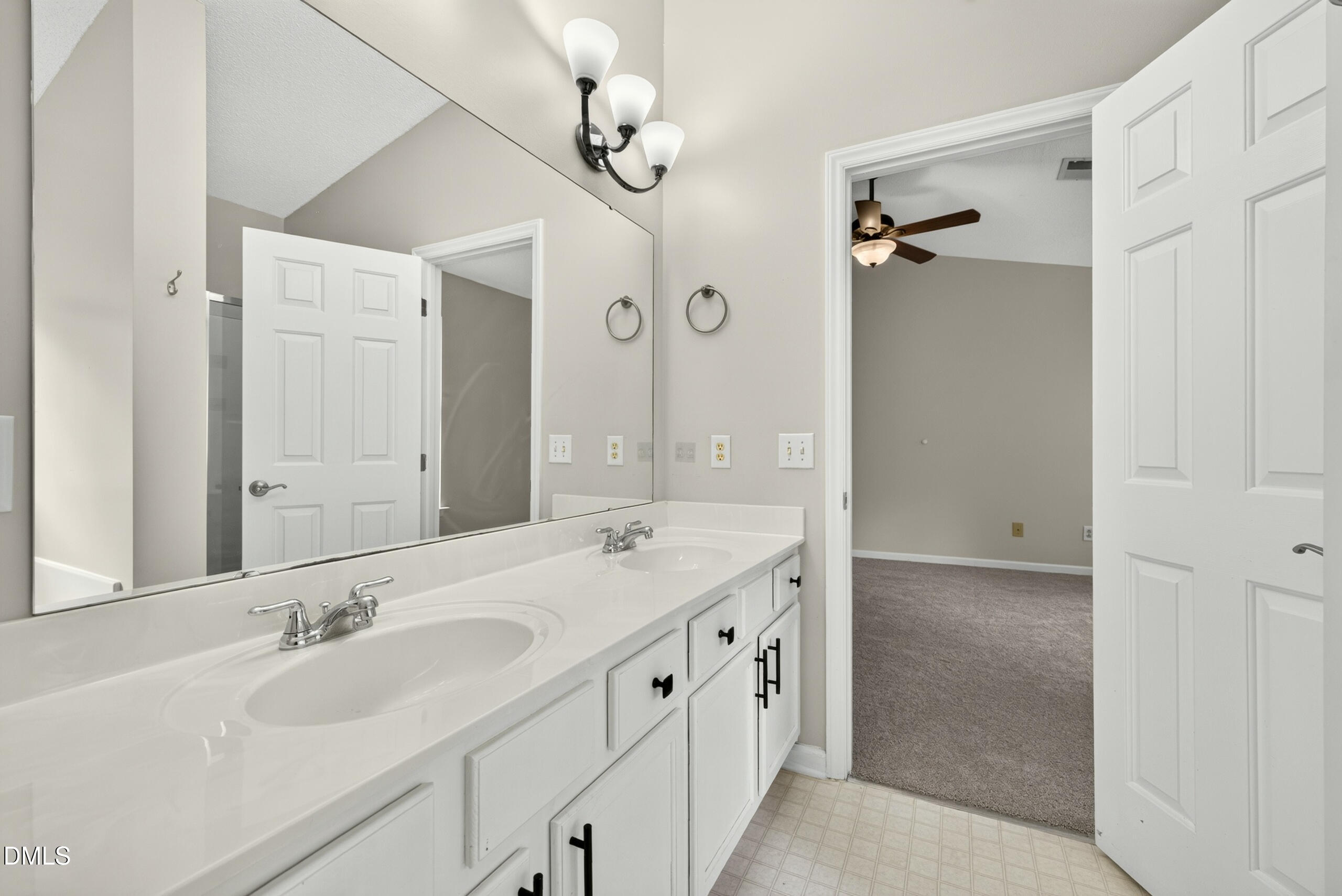 313 Sturminster Drive Property Photo 25