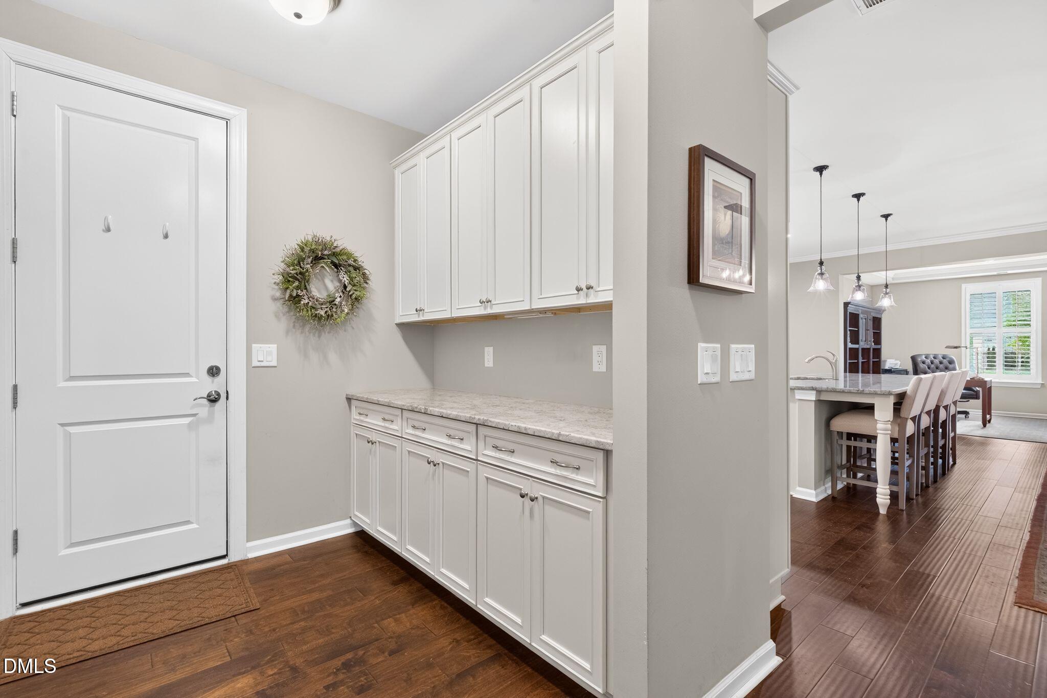 1468 Grangerford Court Property Photo 34