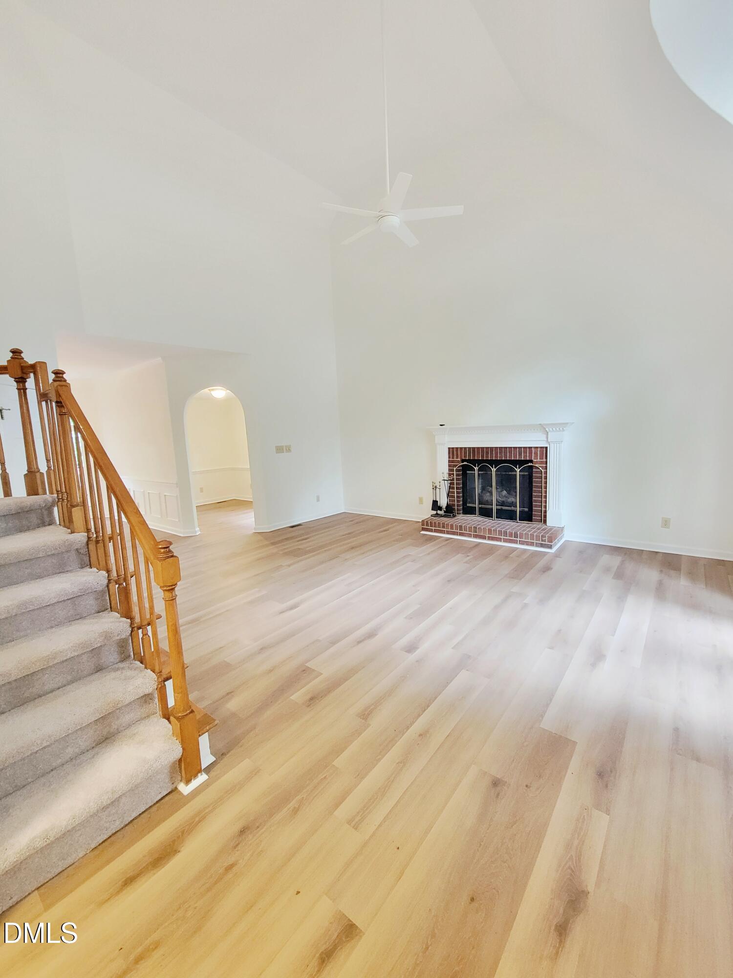 5325 Fairmead Circle Property Photo 3