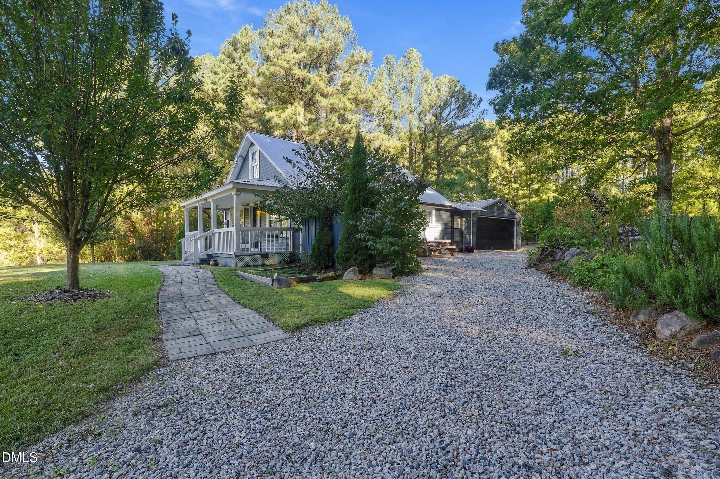 1009 Old Keith Road Property Photo 1