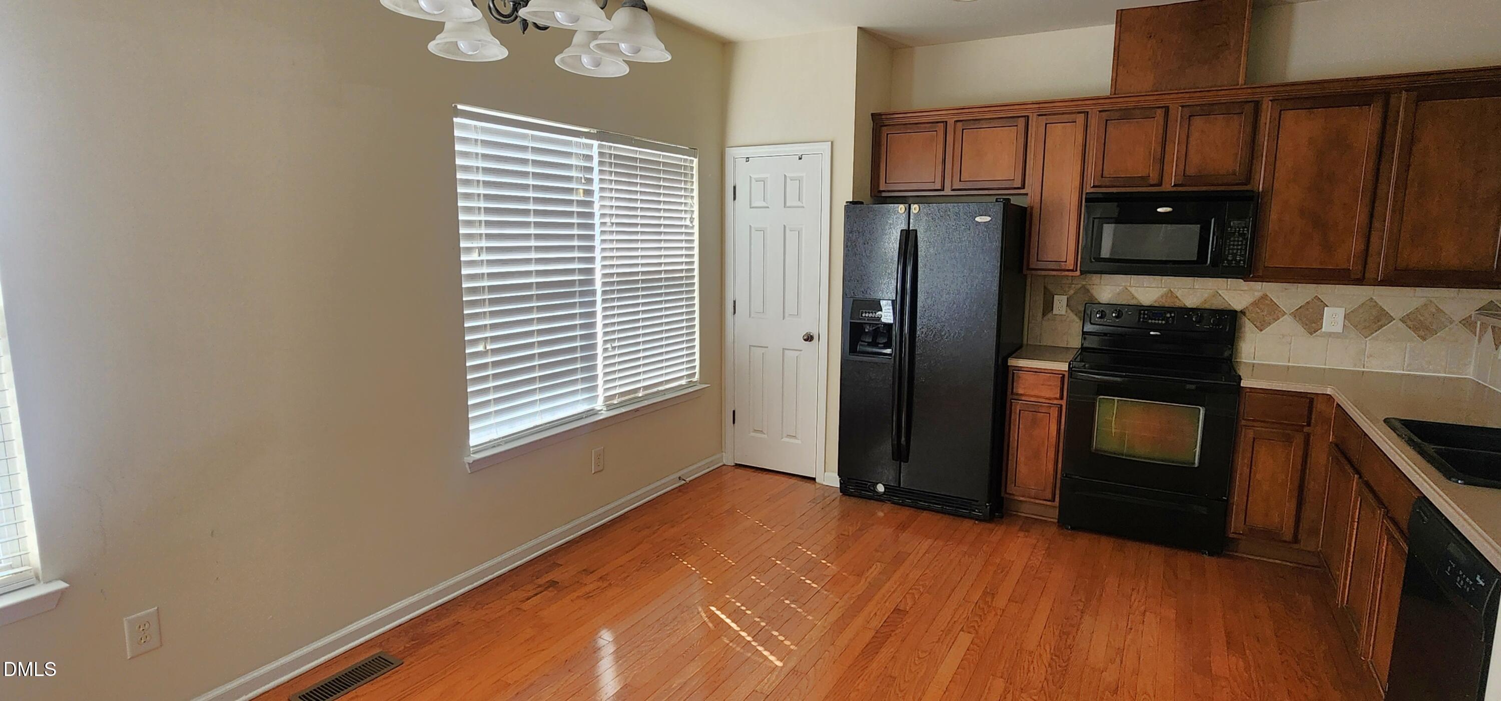 248 Linden Park Lane Property Photo 10