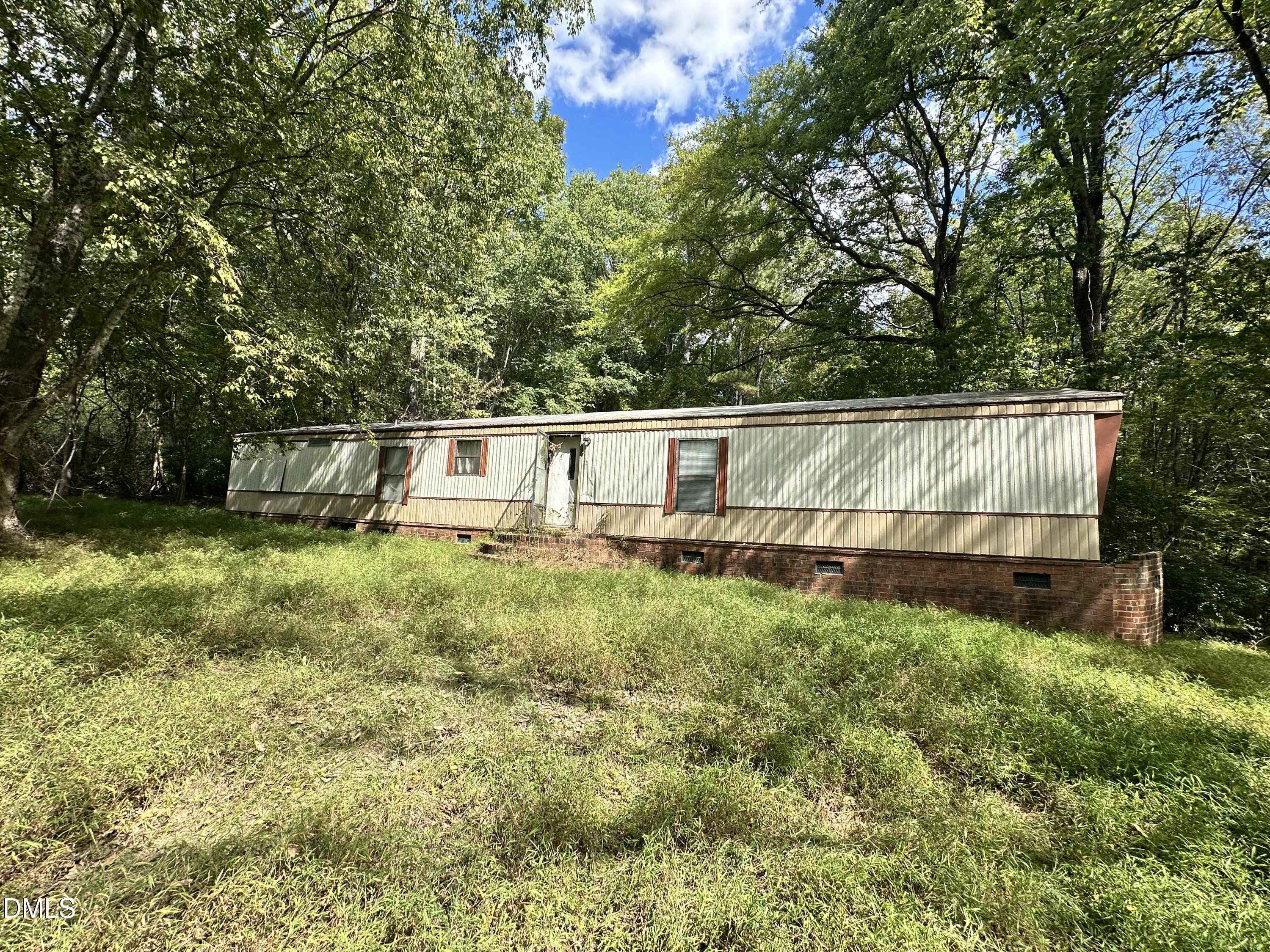808 Hillsboro Street Property Photo 1