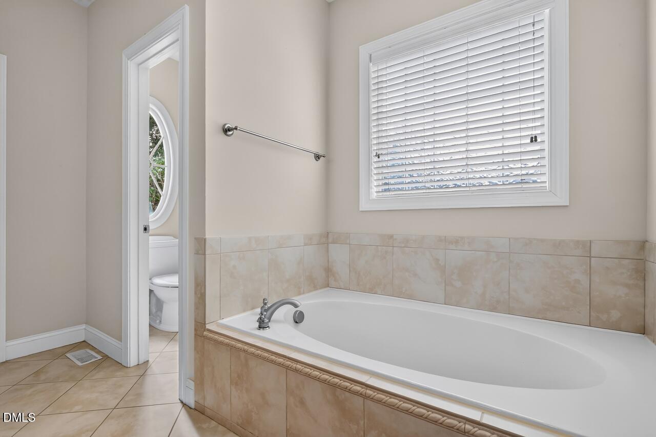 501 Fish Pond Court Property Photo 36