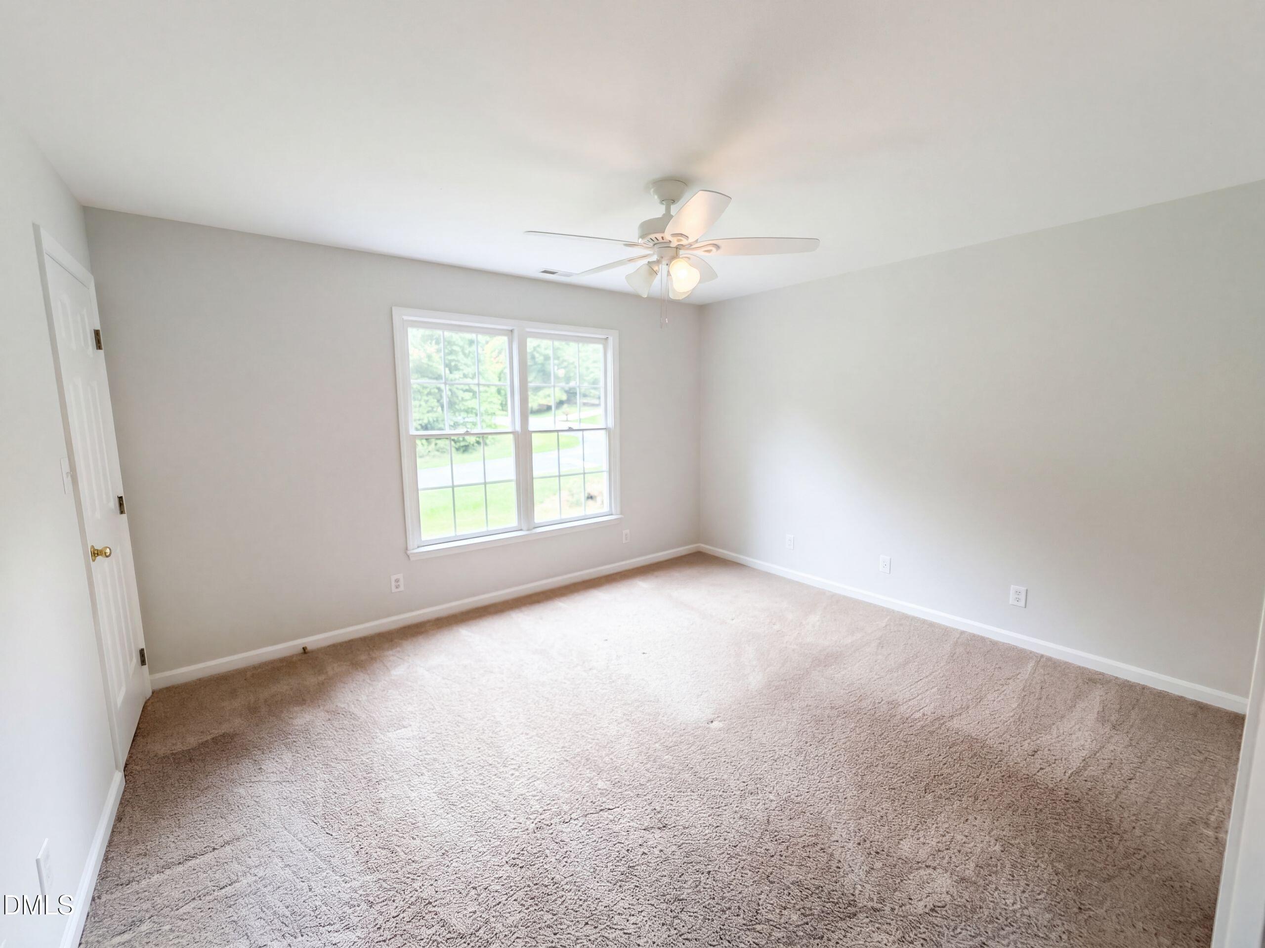 614 Lafayette Drive Property Photo 4