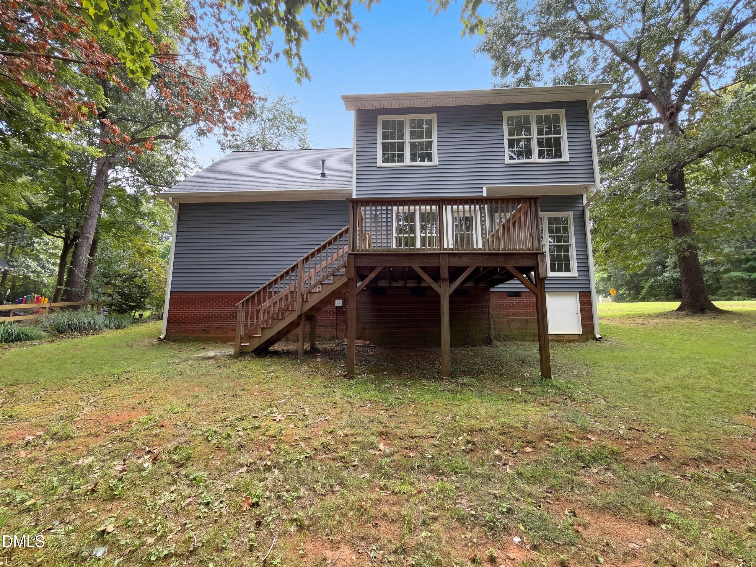 614 Lafayette Drive Property Photo 5
