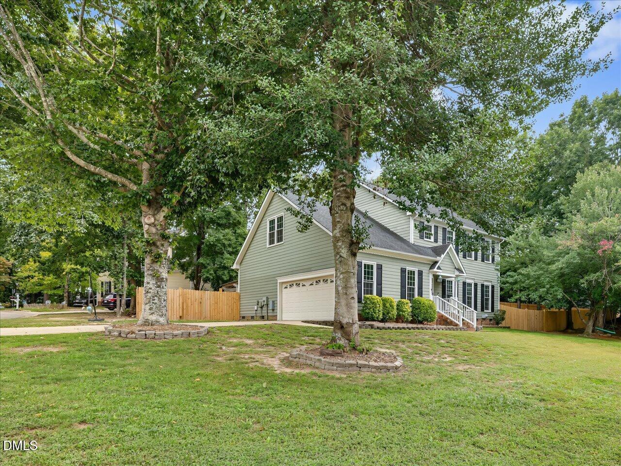 3404 Beaux Court Property Photo 2