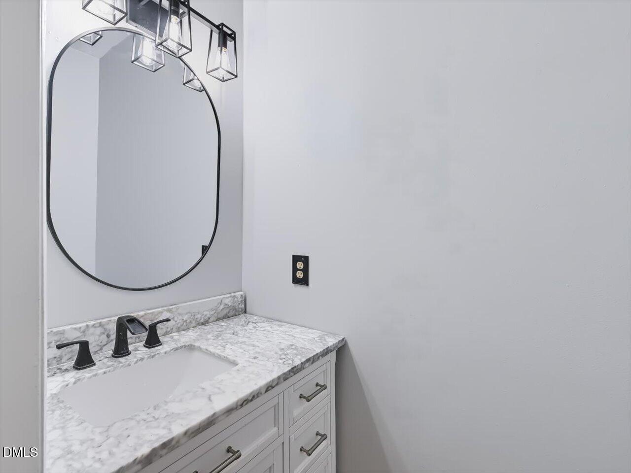 3404 Beaux Court Property Photo 4