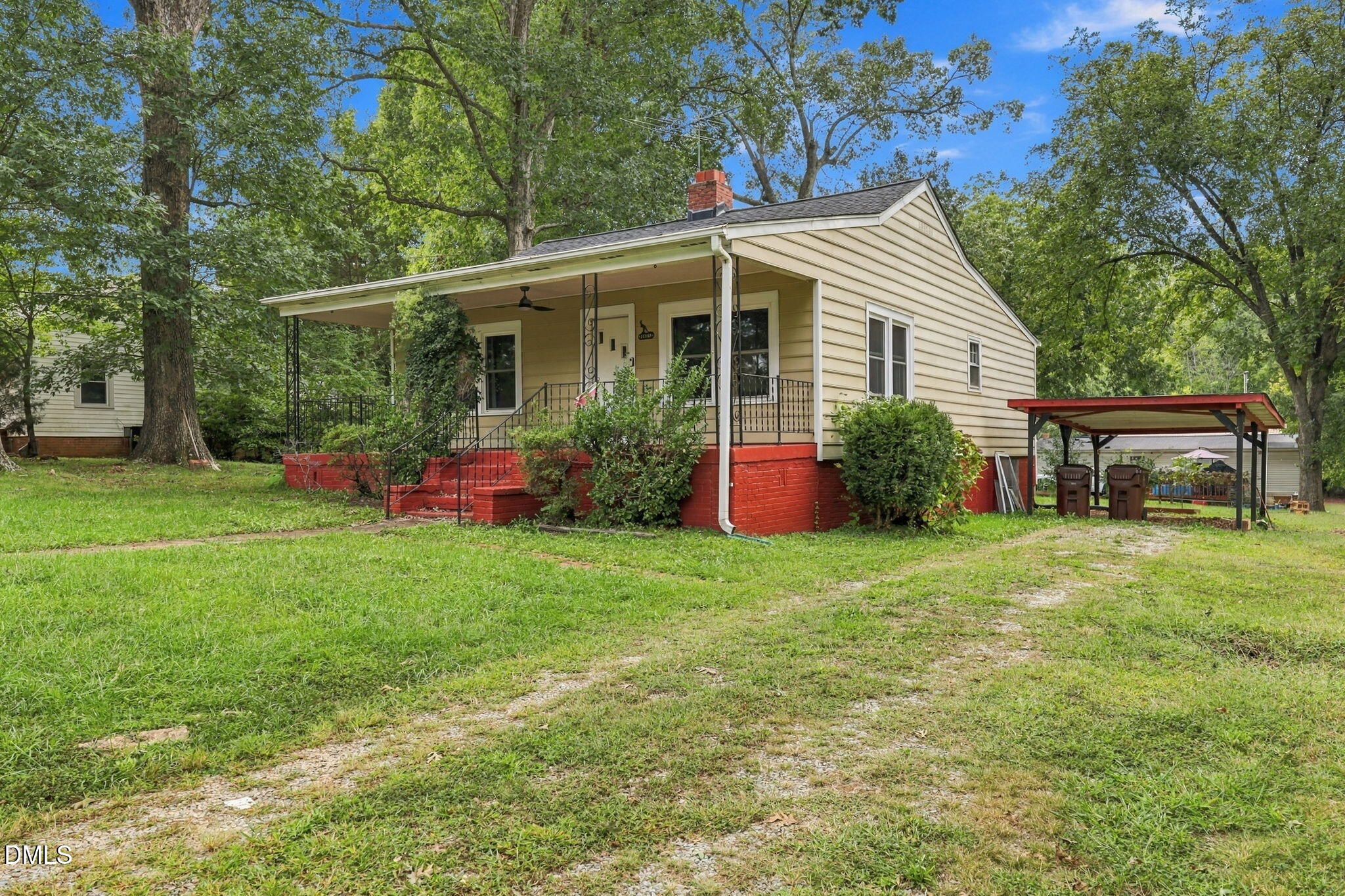 1415 Pointer Street Property Photo 2