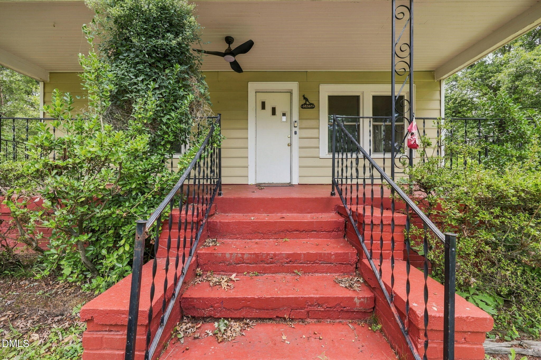 1415 Pointer Street Property Photo 3