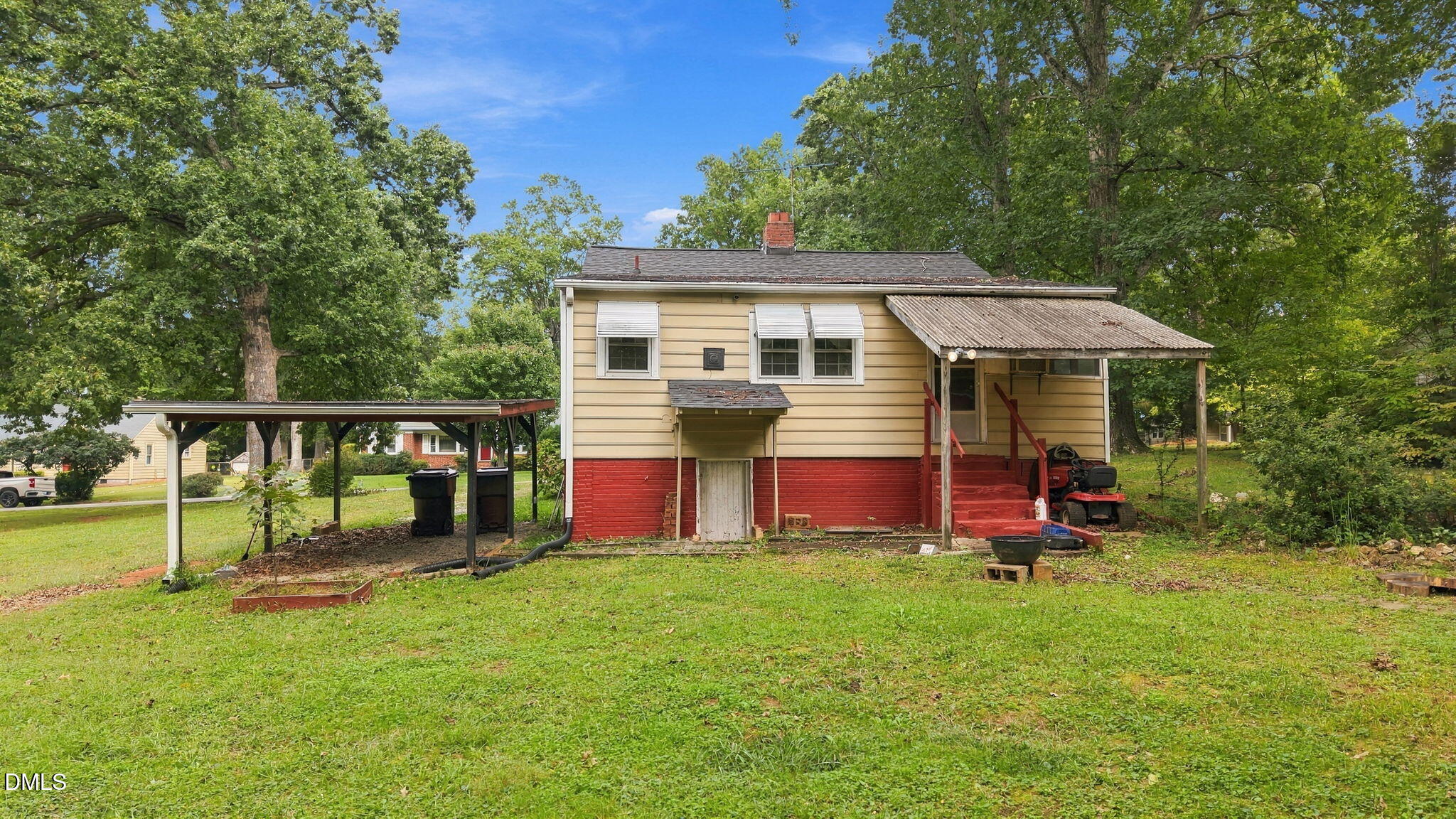 1415 Pointer Street Property Photo 5