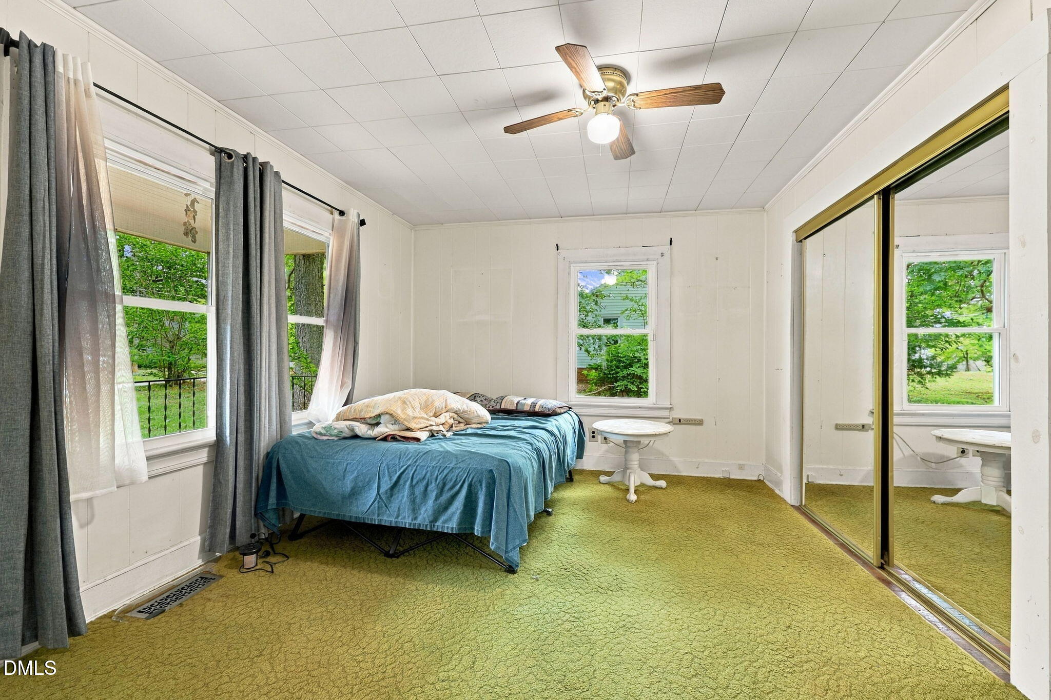 1415 Pointer Street Property Photo 9