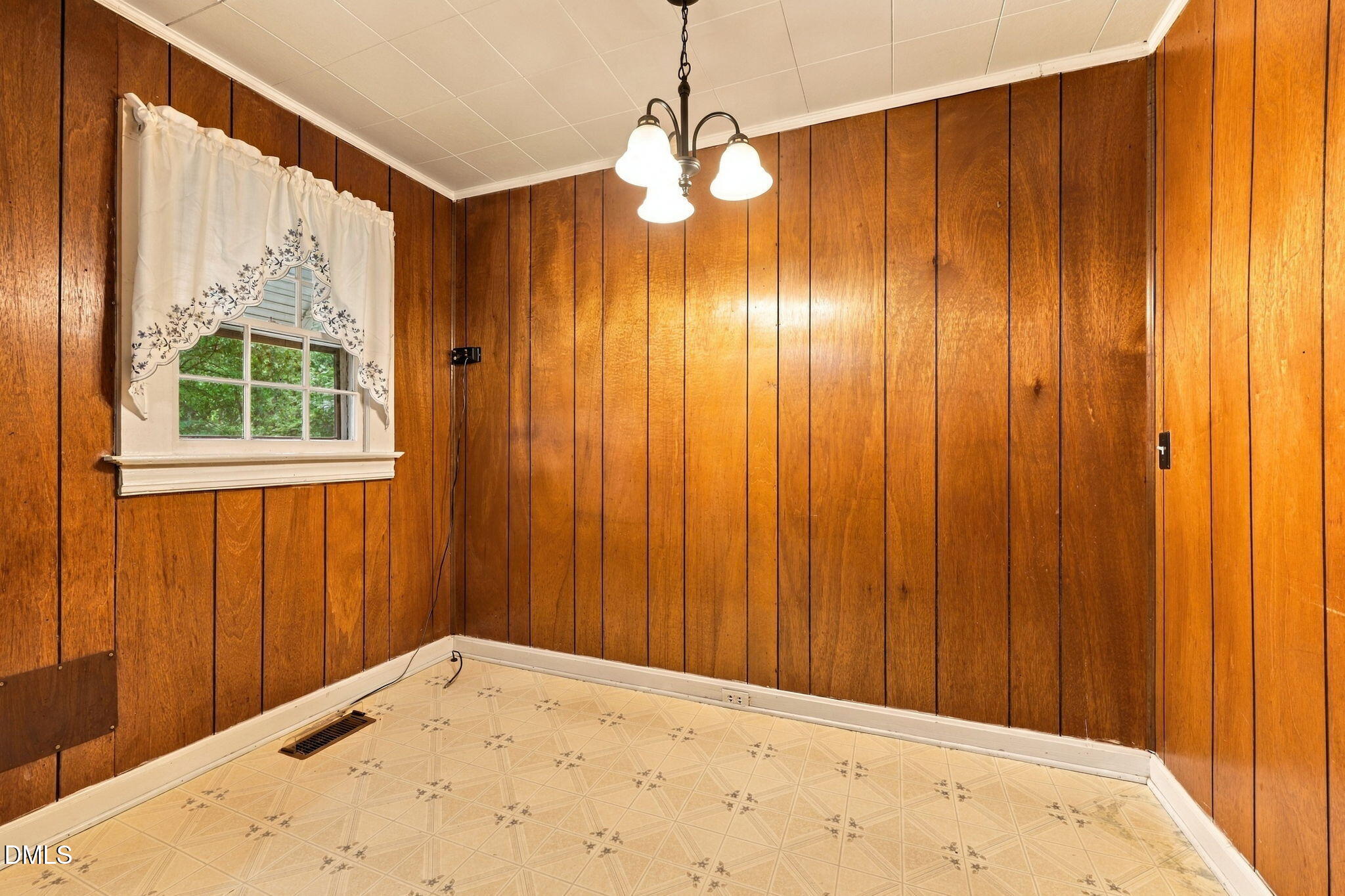 1415 Pointer Street Property Photo 17