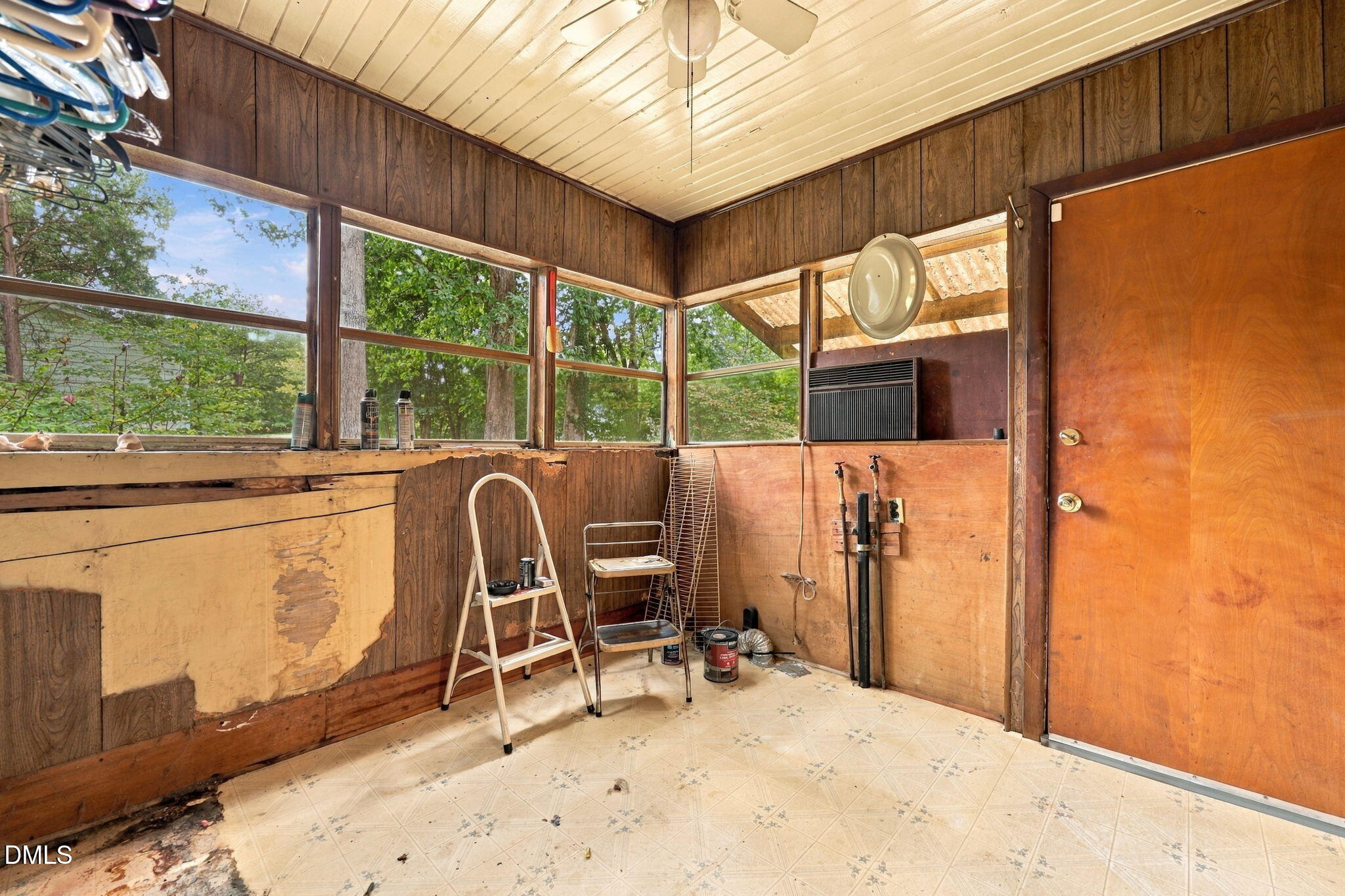 1415 Pointer Street Property Photo 21