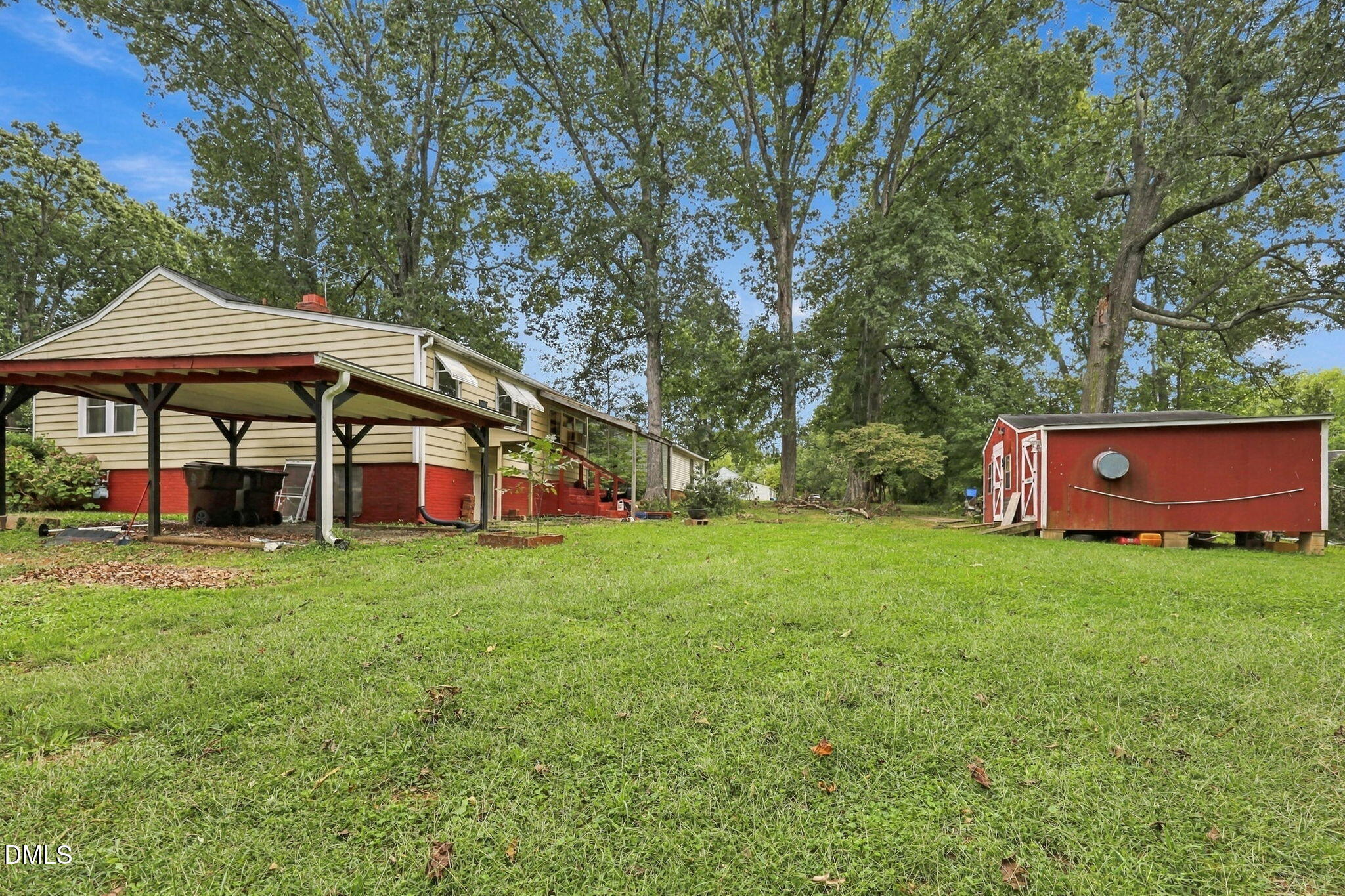 1415 Pointer Street Property Photo 33