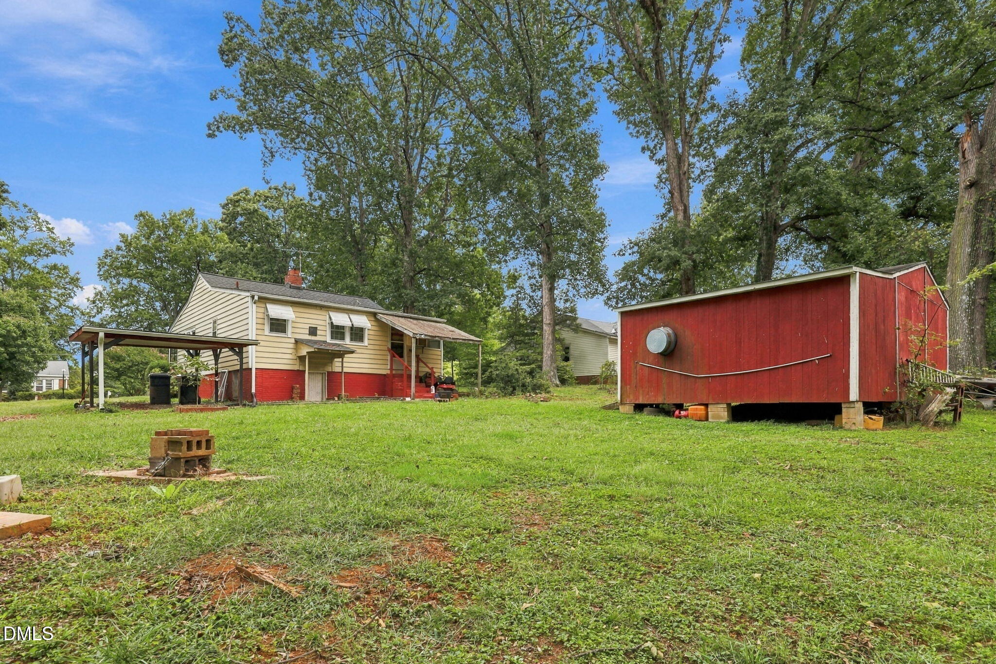 1415 Pointer Street Property Photo 34