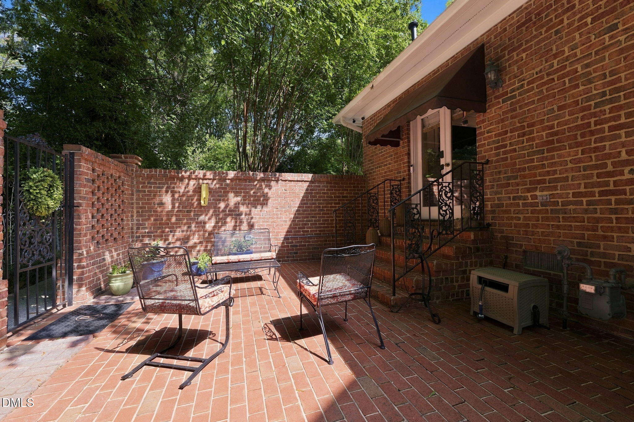623 Isley Place Property Photo 29