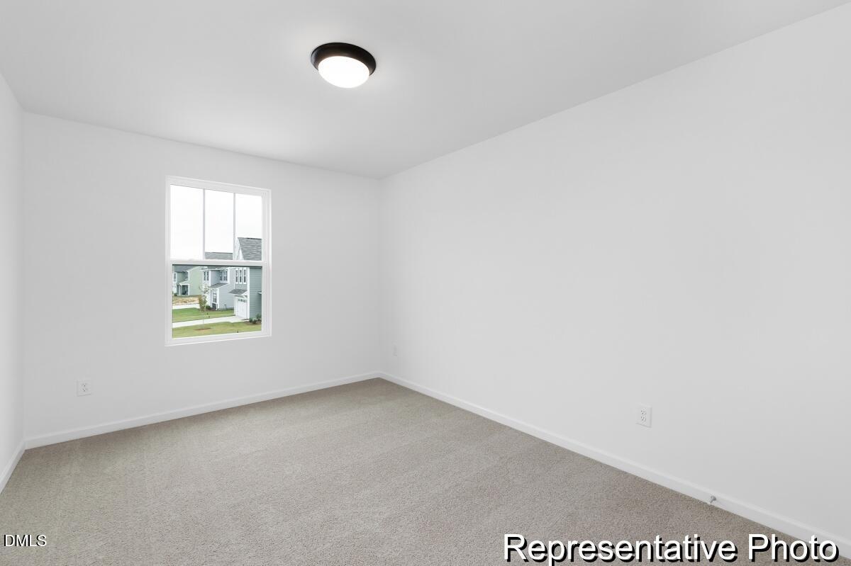 113 Gardenview Drive 395p Property Photo 15