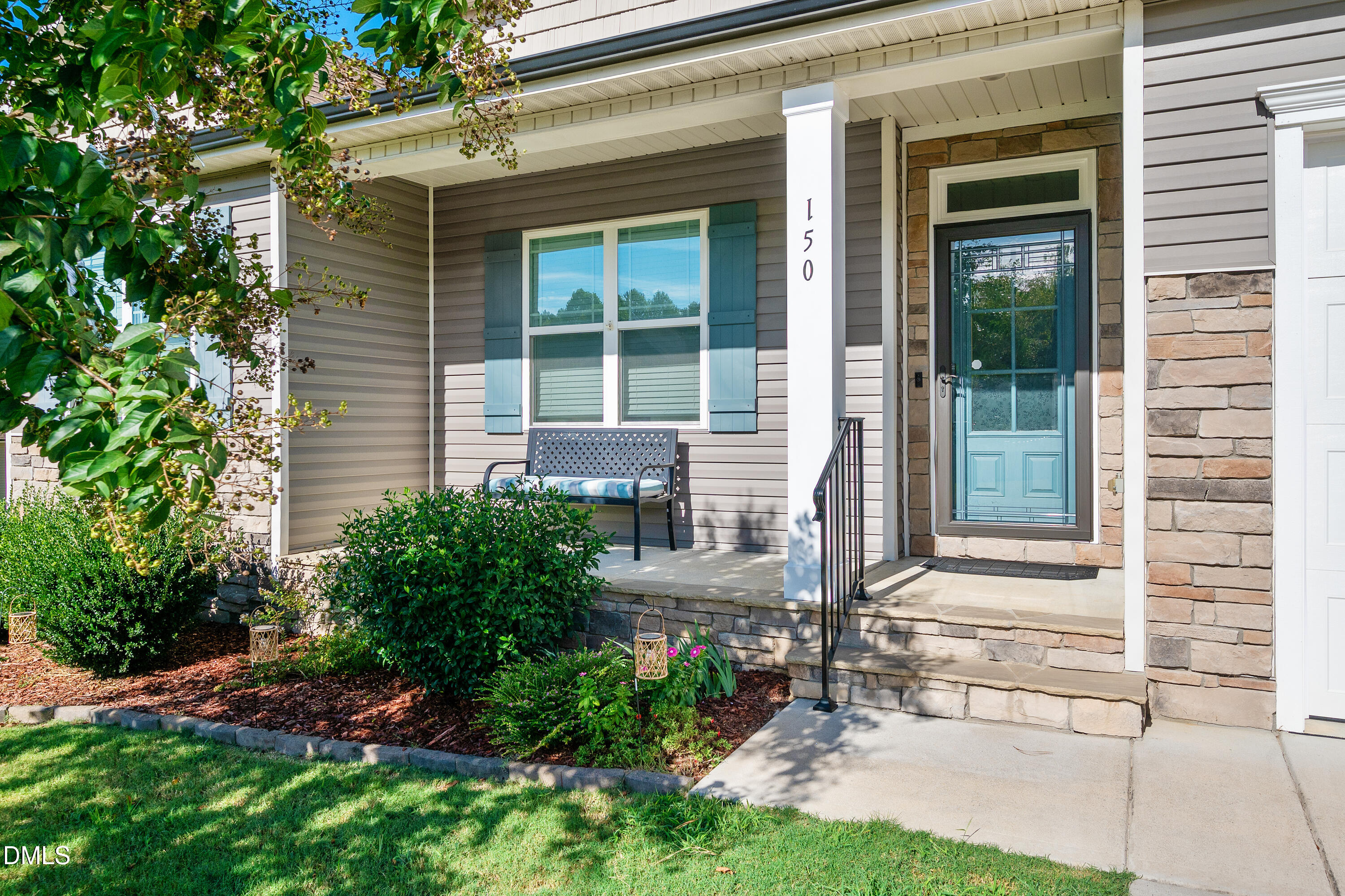 150 Star Valley Drive Property Photo 4