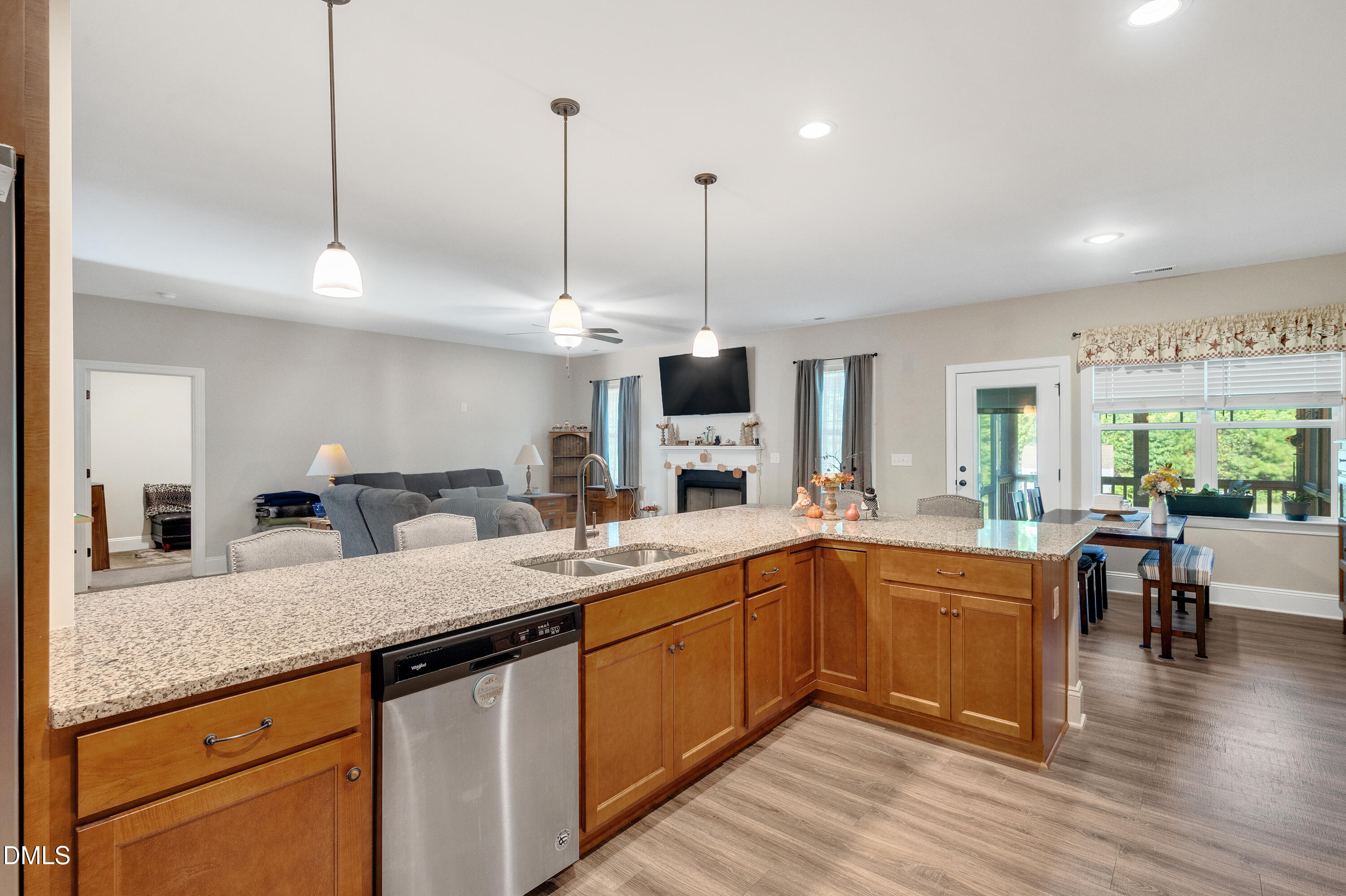 150 Star Valley Drive Property Photo 8