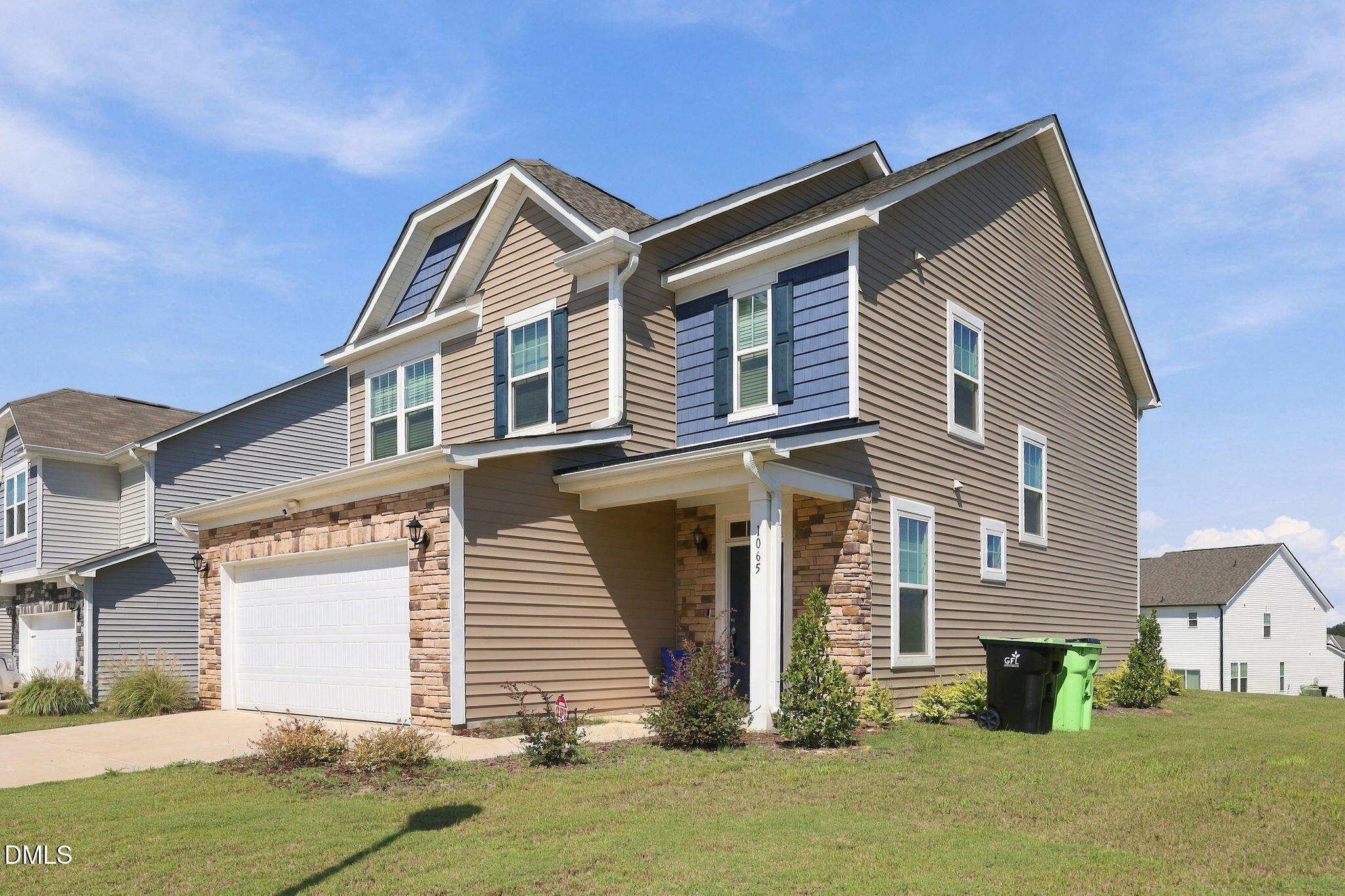 1065 Sidney Creek Drive Property Photo 3