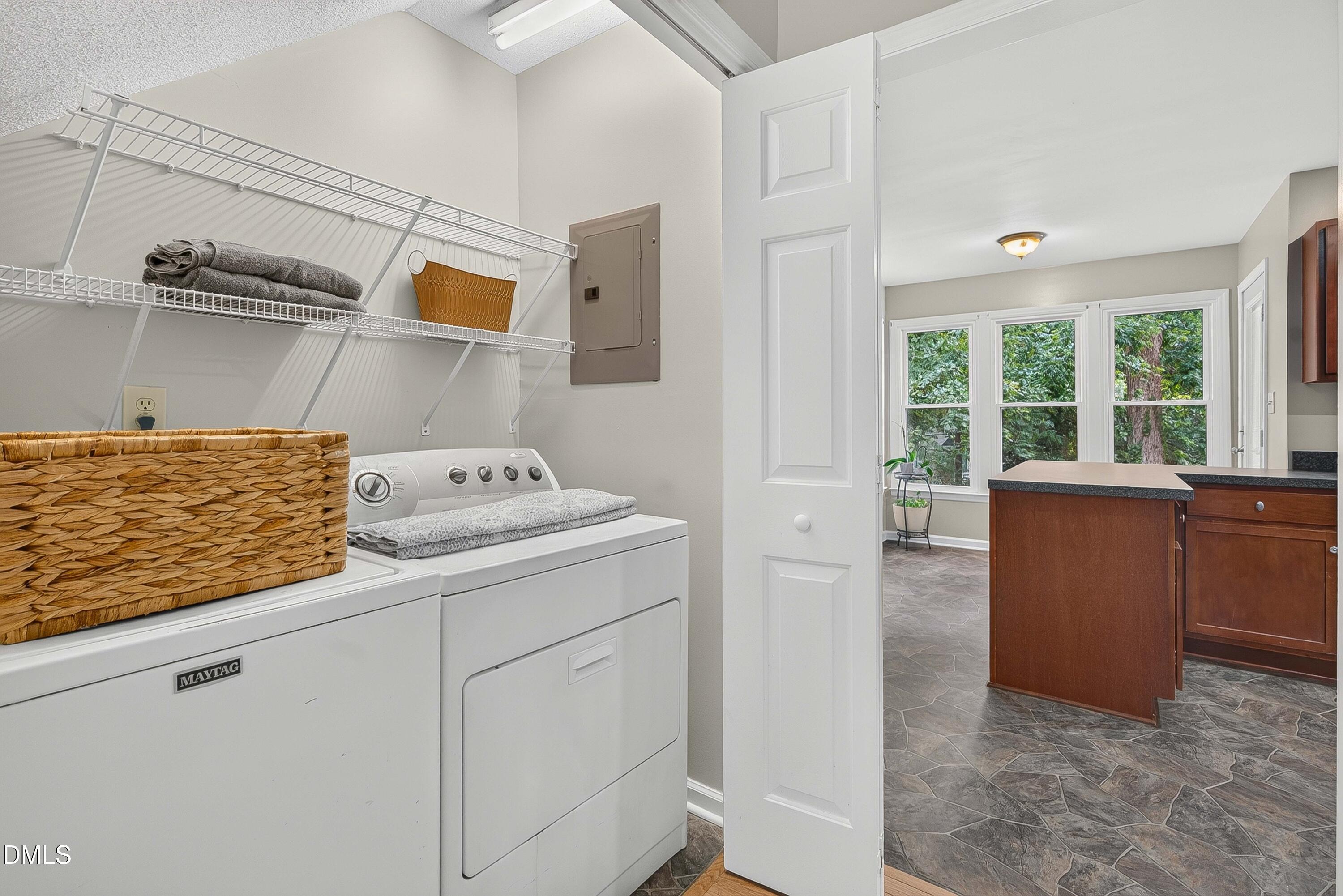 908 Clifford Drive Property Photo 16