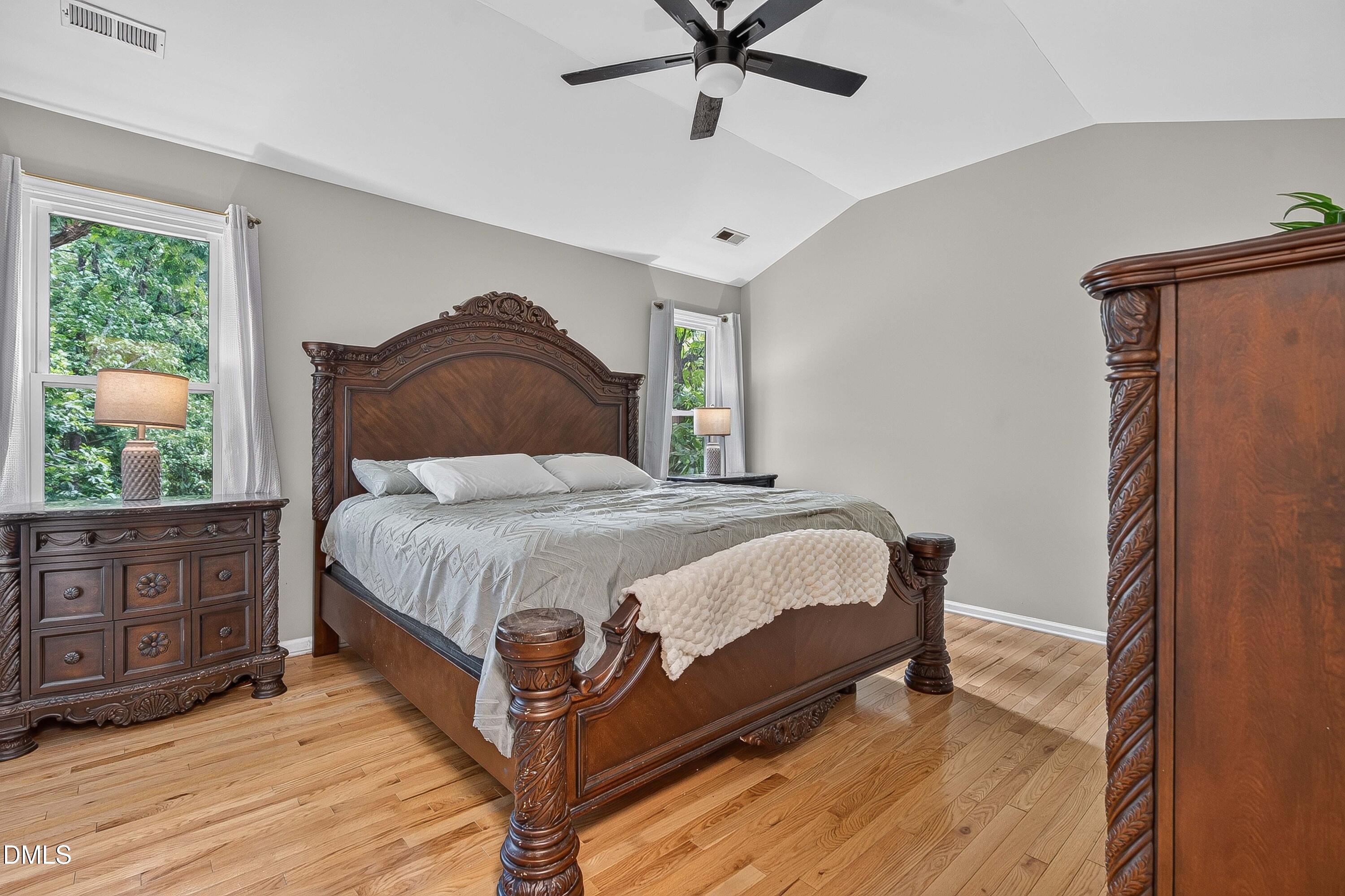 908 Clifford Drive Property Photo 27