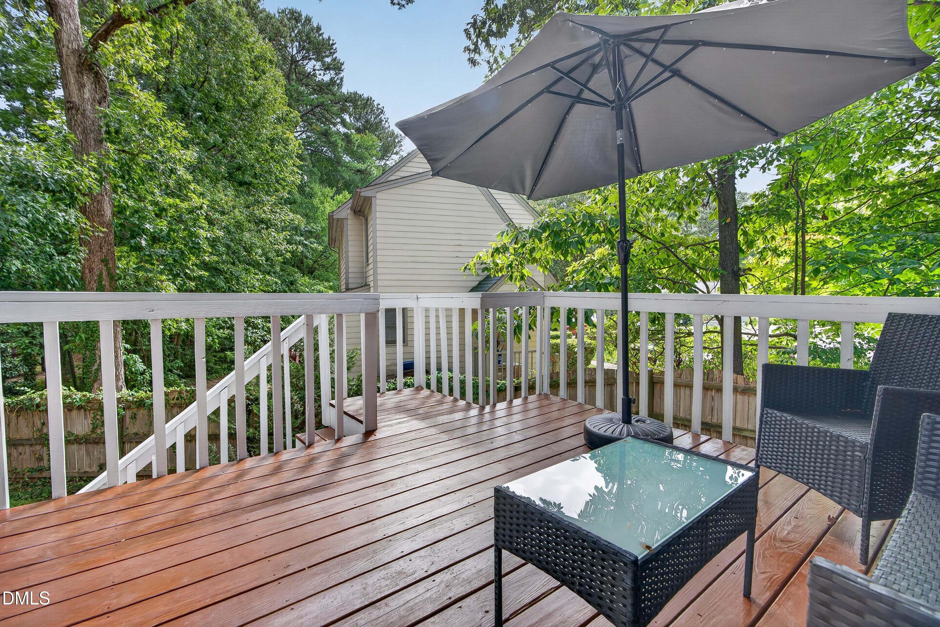 908 Clifford Drive Property Photo 32