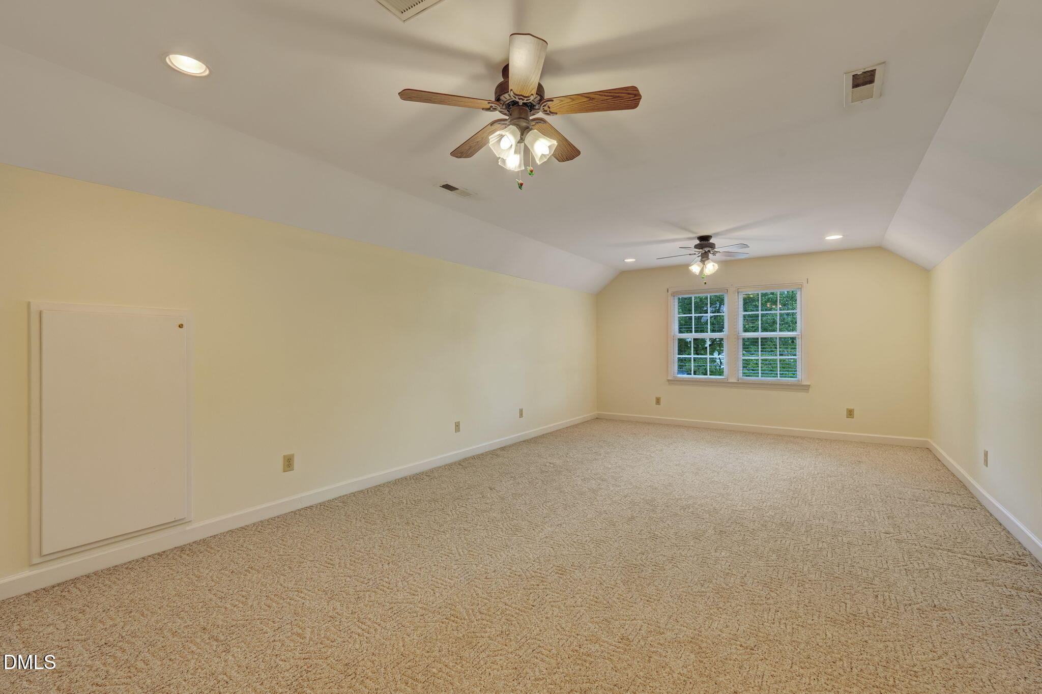 511 Westfield Lane Property Photo 33