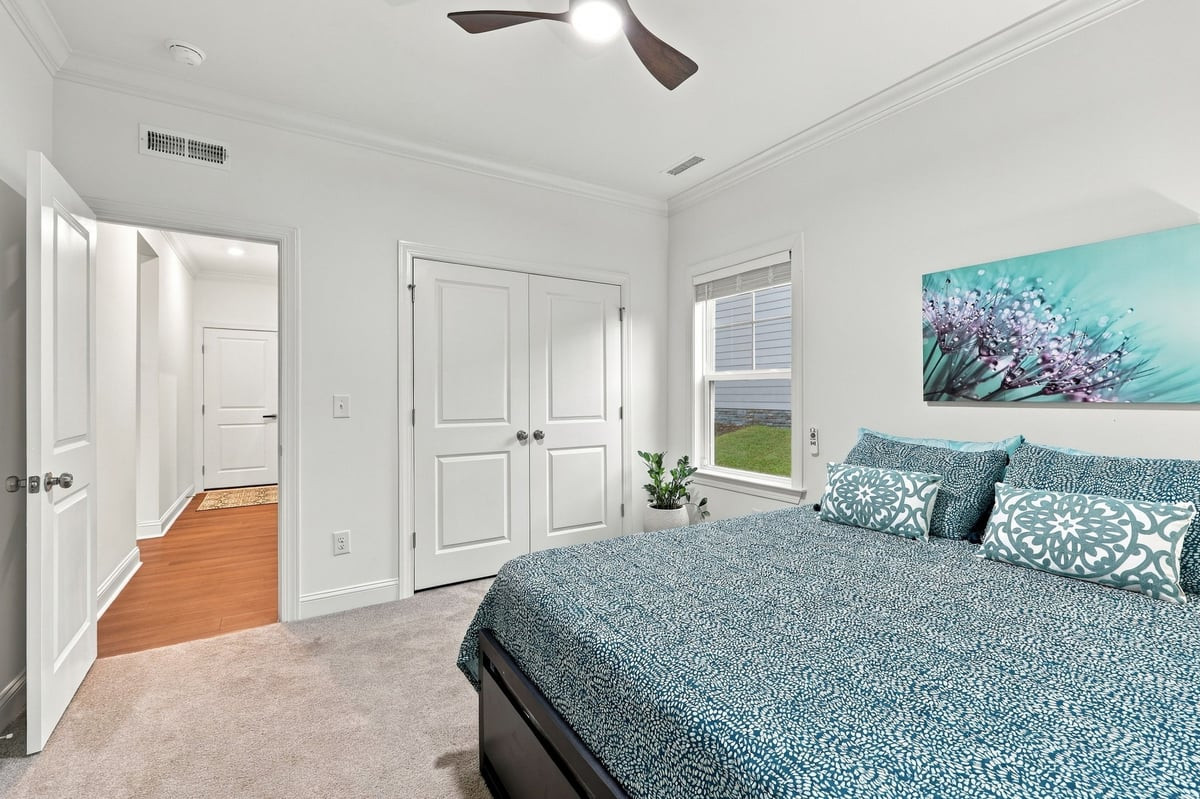 1732 Goldfinch Perch Lane Property Photo 21
