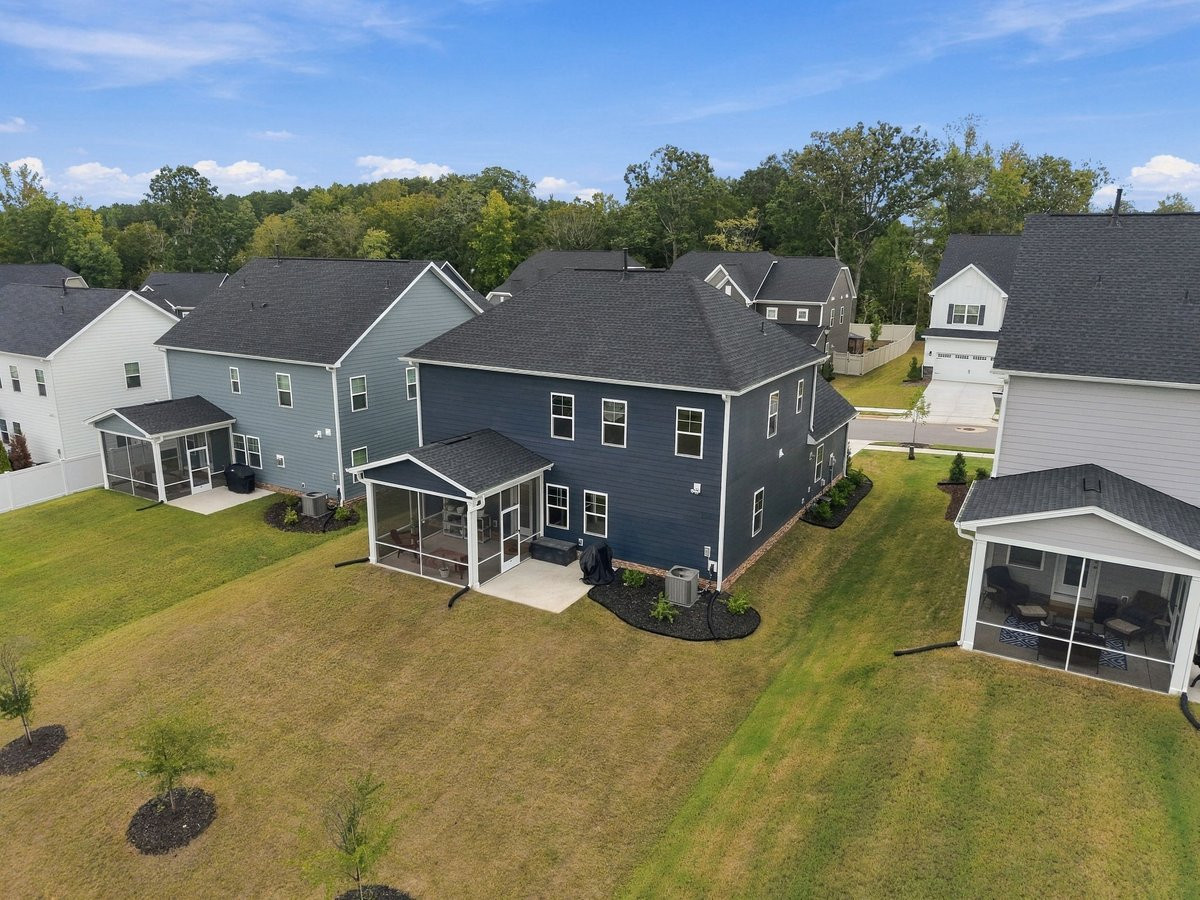 1732 Goldfinch Perch Lane Property Photo 36