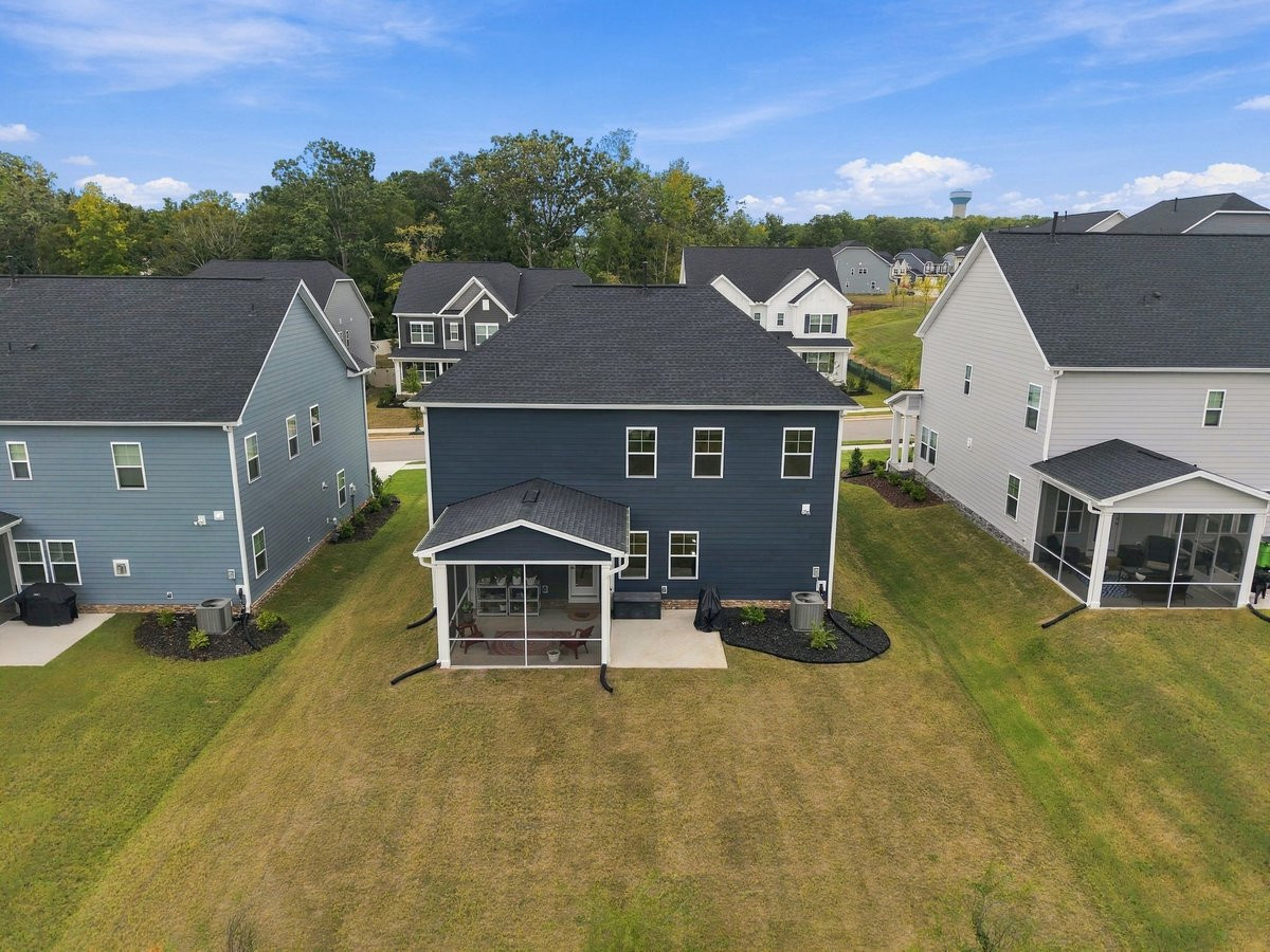 1732 Goldfinch Perch Lane Property Photo 45