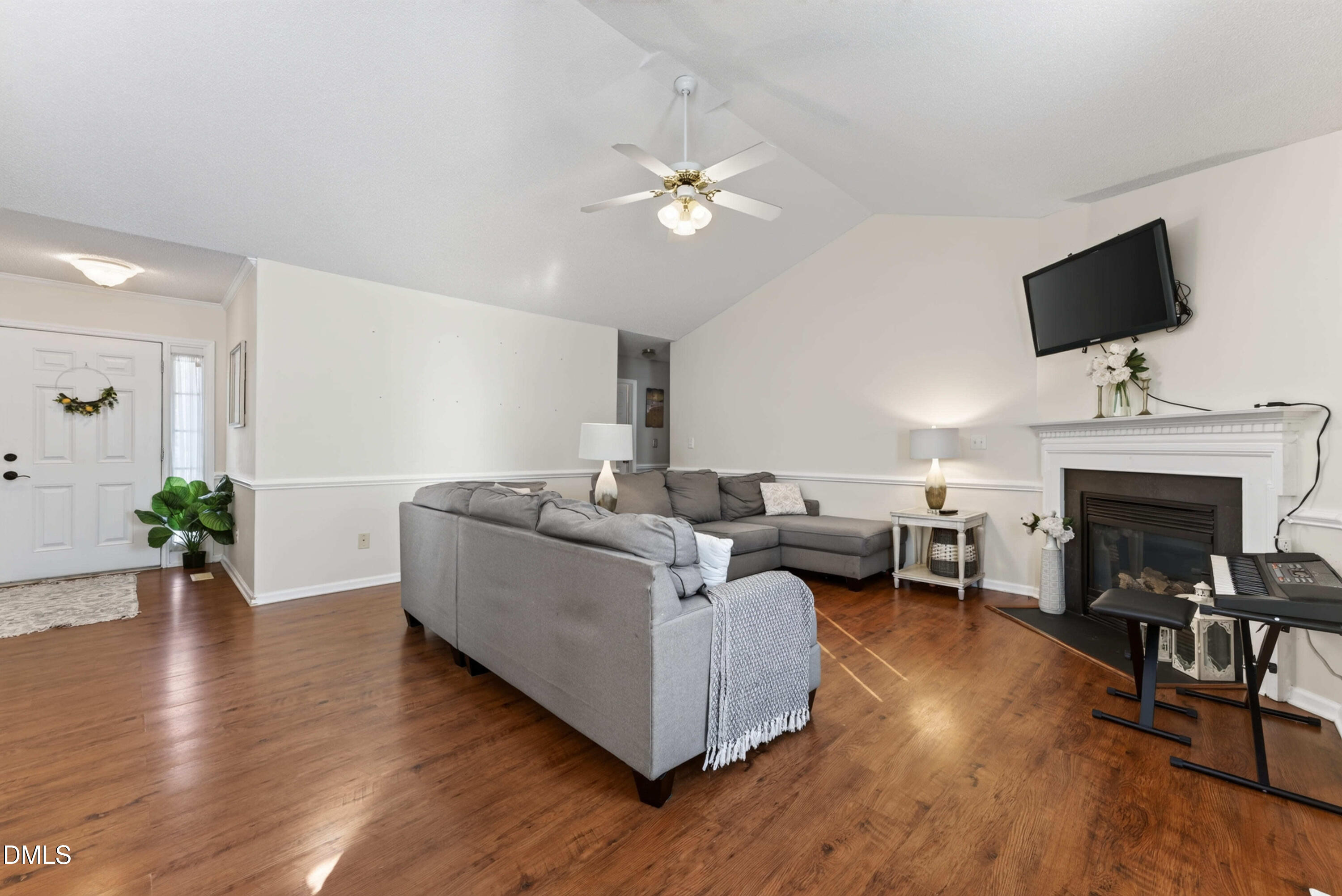 320 Grants Way Property Photo 5