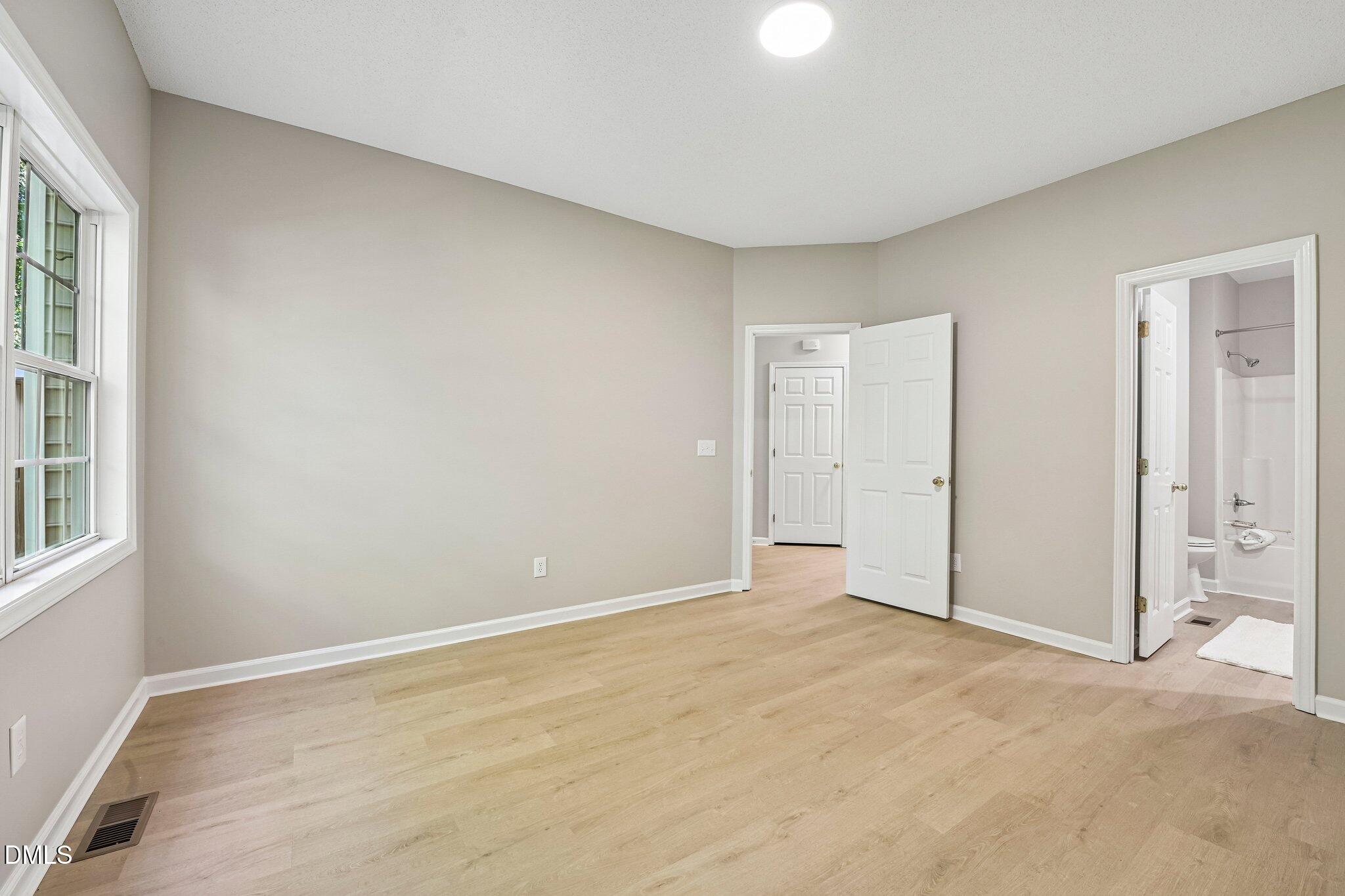 321 Silverberry Court Property Photo 21