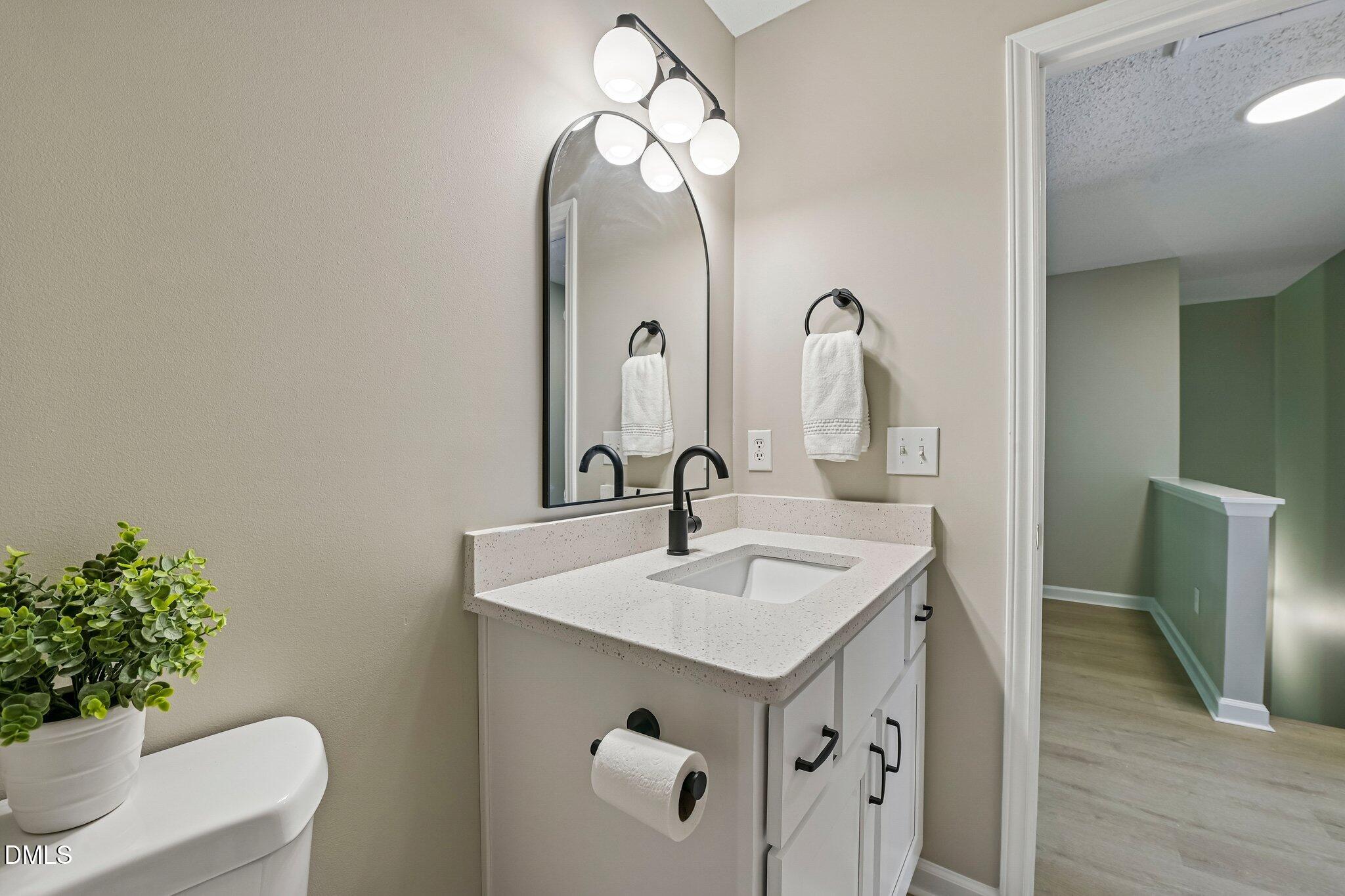 321 Silverberry Court Property Photo 24